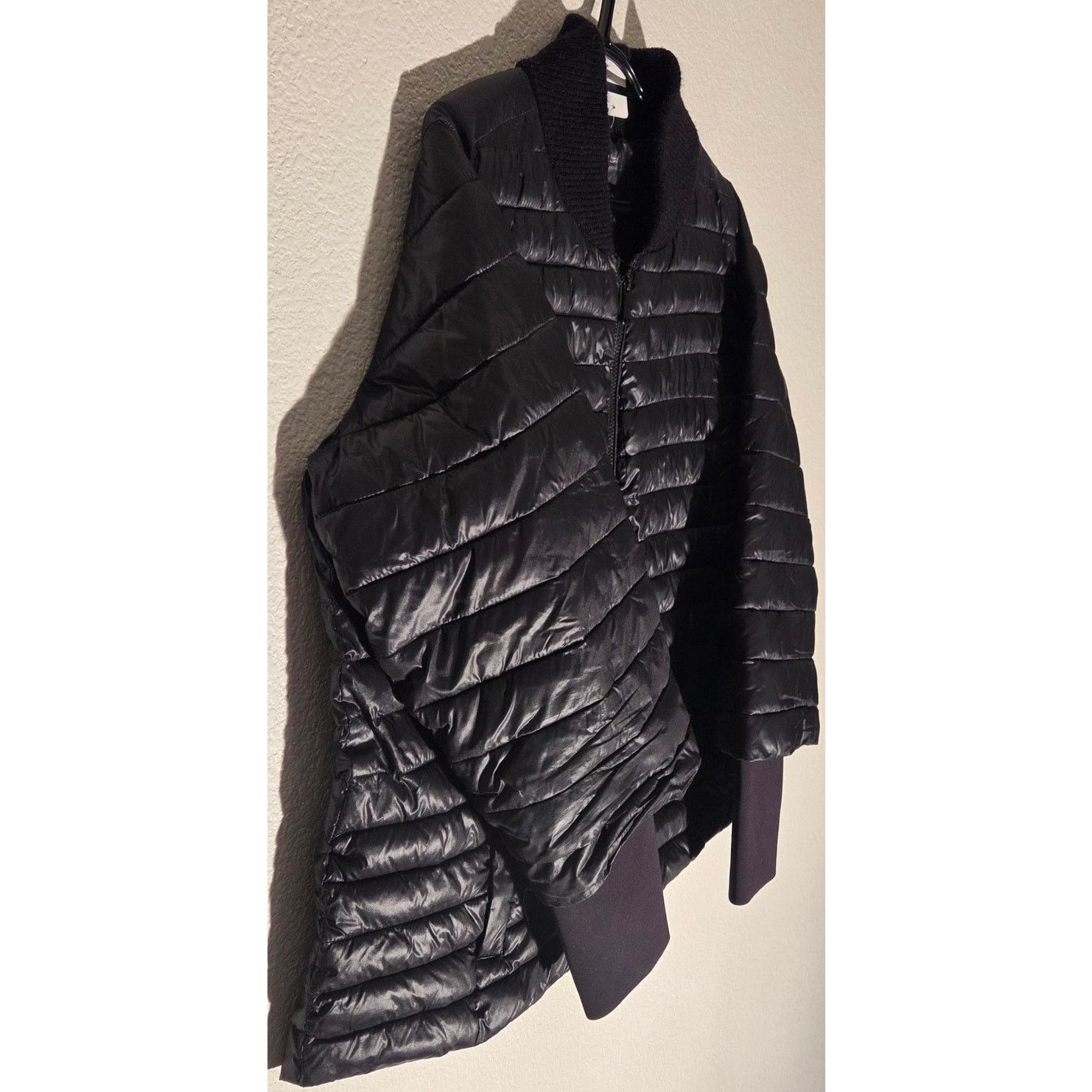 Calvin Klein Calvin Klein Women's Black Puffer Jacket - Size 2X Size XXL / US 16-18 / IT 52-54 - 2 Thumbnail