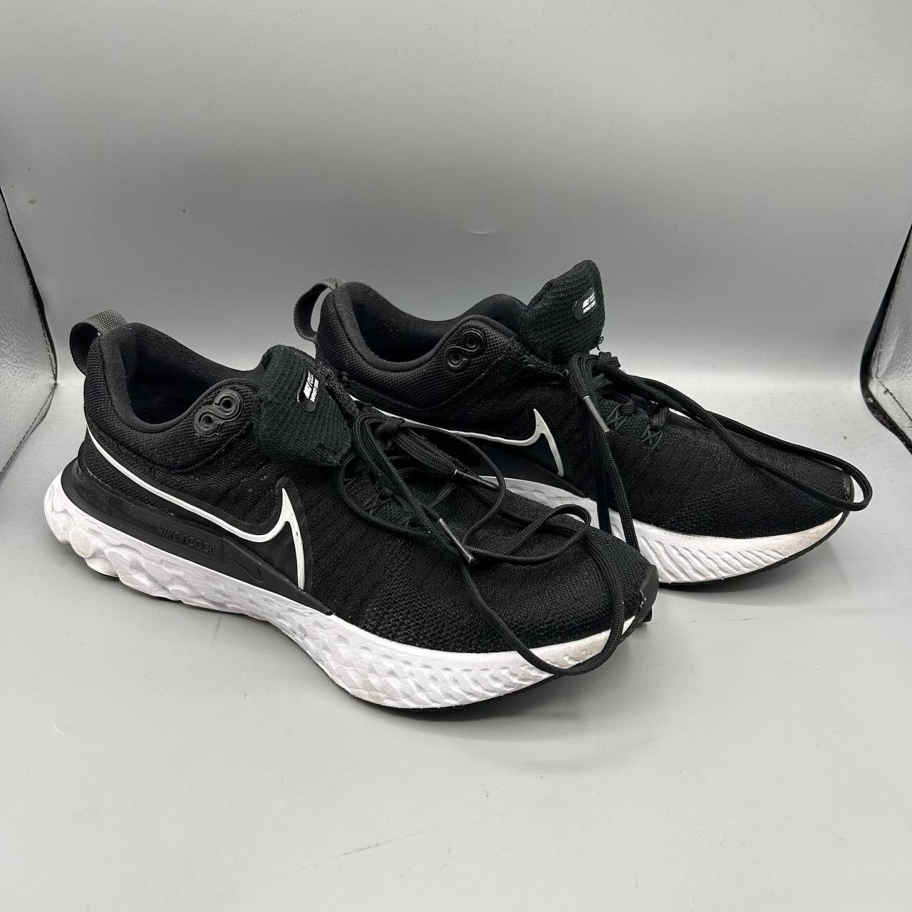 Nike Nike React Infinity Run Flyknit 2 Men Running Shoes 9.5 Size US 9.5 / EU 42-43 - 1 Thumbnail