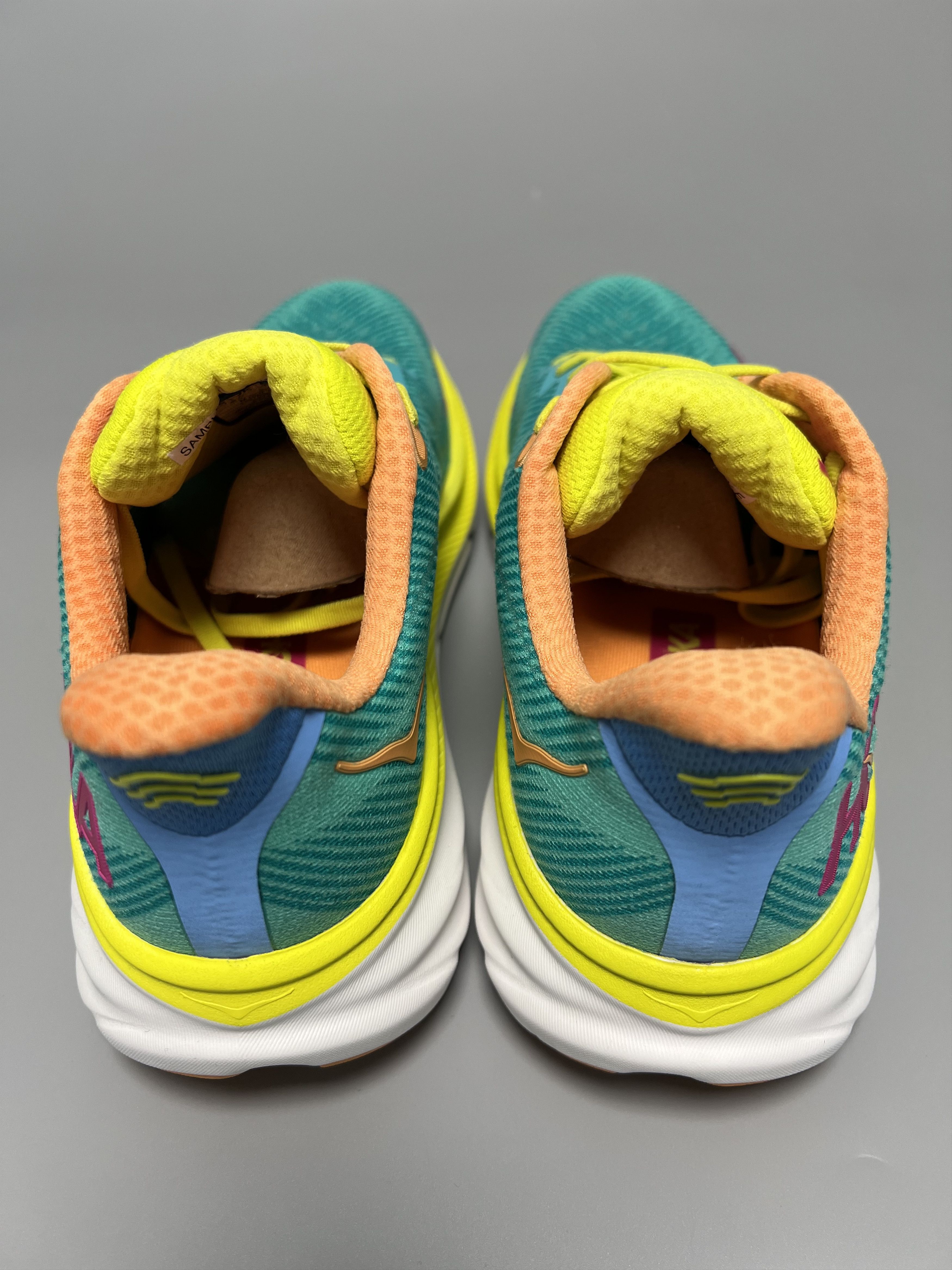 Hoka 9D Hoka One One Clifton 9 Men's Running Shoes Walking Gym Size US 9 / EU 42 - 14 Thumbnail
