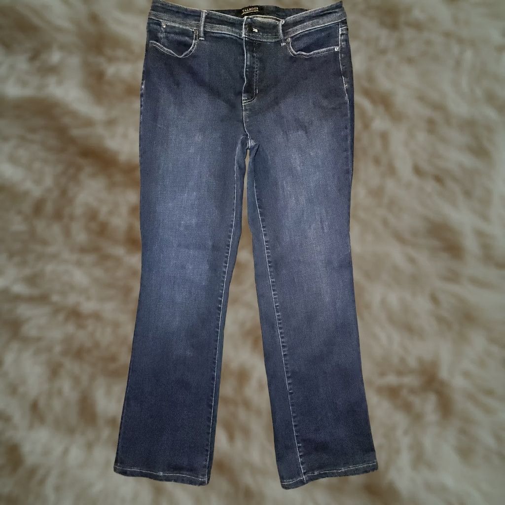 Talbots Talbots Jeans Women's 12 Barely Boot High Waist Blue 5-Pocket Denim City Preppy Jeans Bootscut Womens Regular 28.5in Inseam Size 34" / US 12 / IT 48 - 1 Thumbnail