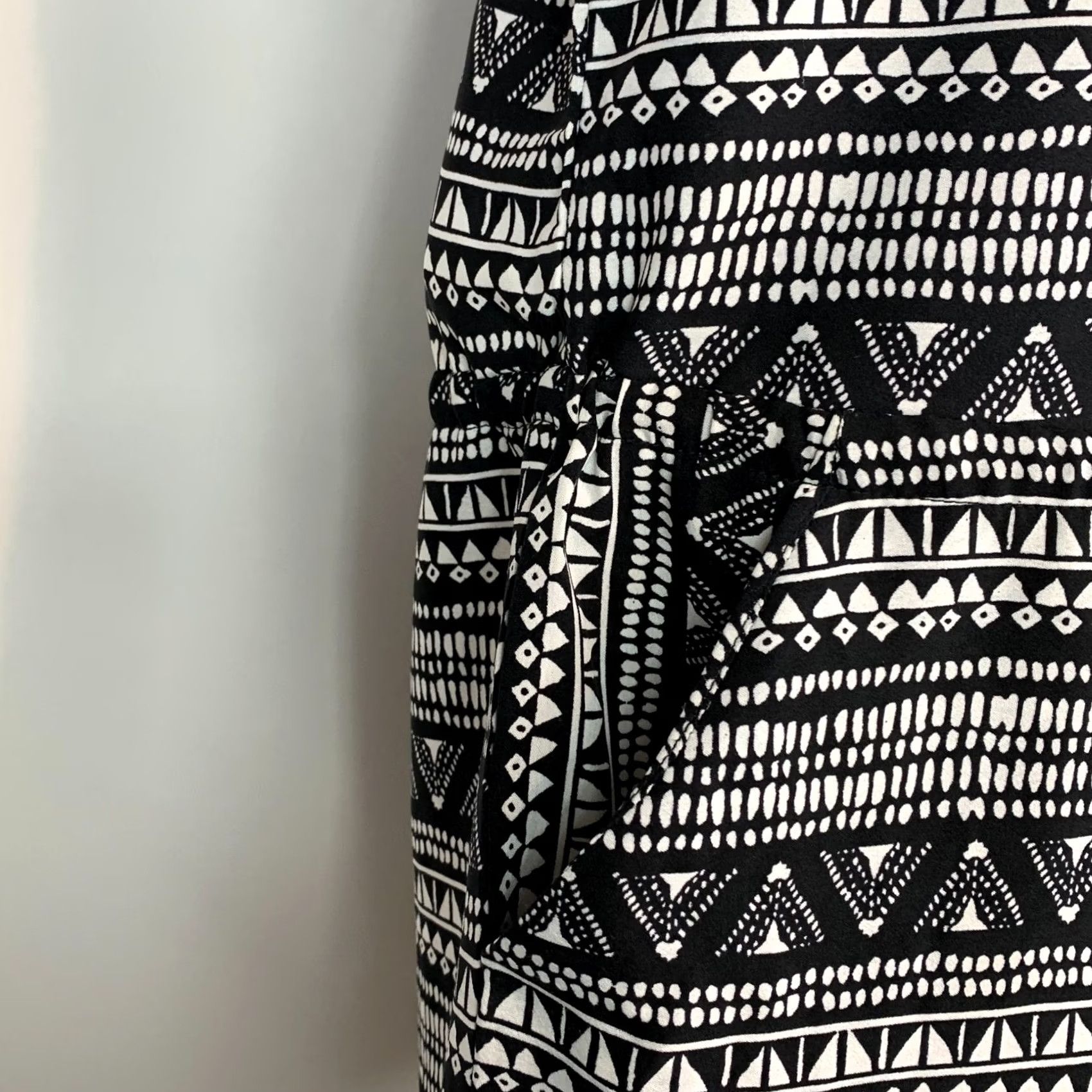 Harmony Harmony + Havoc Romper Womens Size L Aztec Pattern Straps Drawstring Waist Size 36" / US 14 / IT 50 - 5 Thumbnail