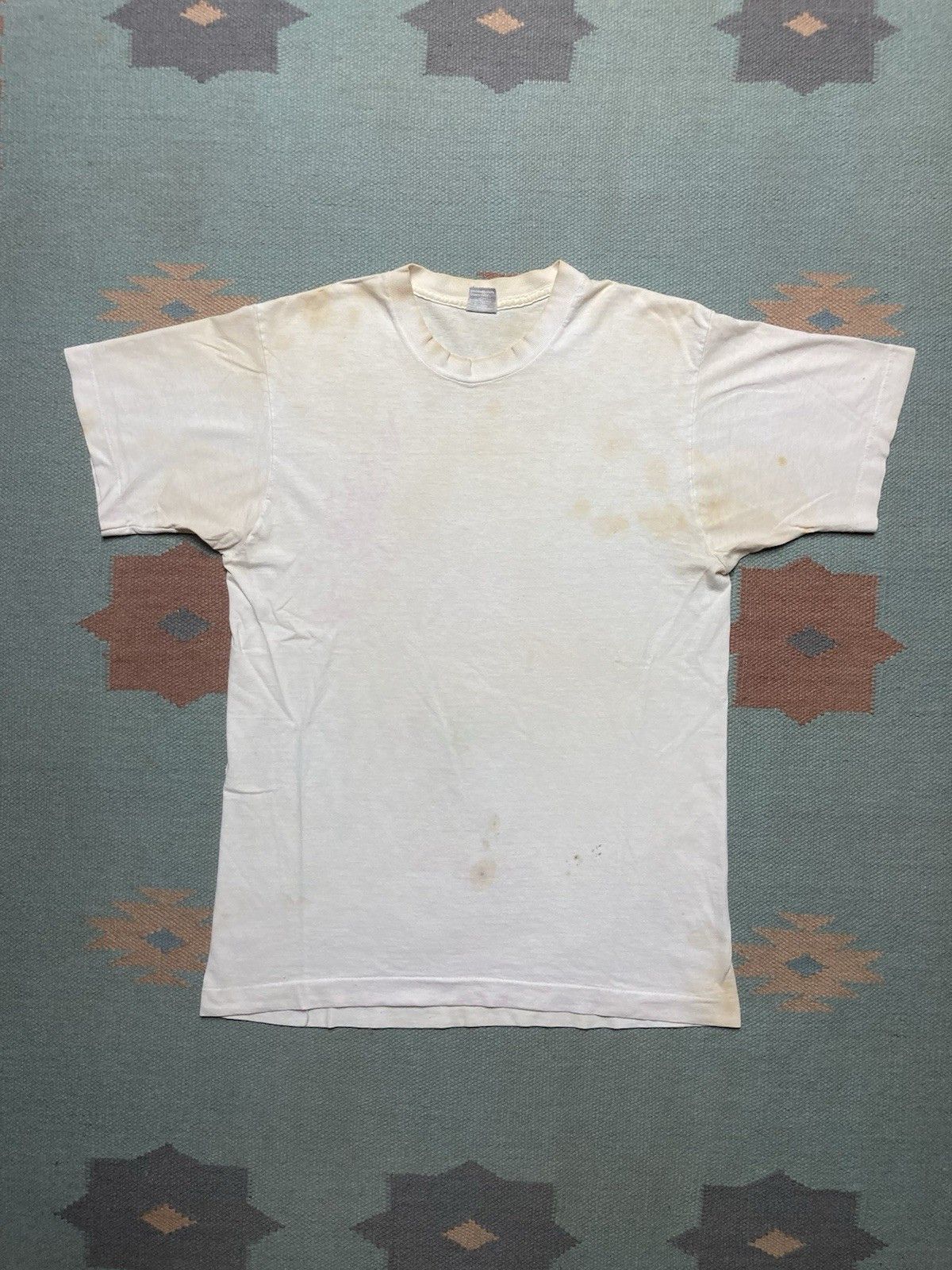 Vintage 80s blank white t shirt BVD grunge worn cotton soft large Size US L / EU 52-54 / 3 - 1 Thumbnail