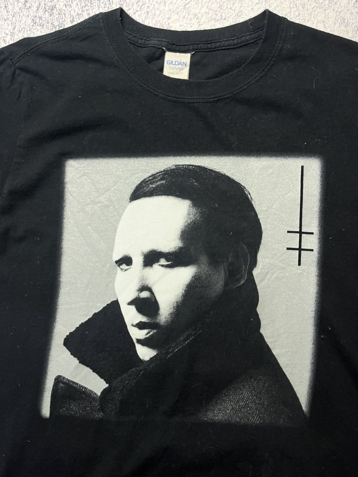 Band Tees Marilyn Manson Heaven Upside Down 2017 Tour T Shirt Size US M / EU 48-50 / 2 - 5 Thumbnail