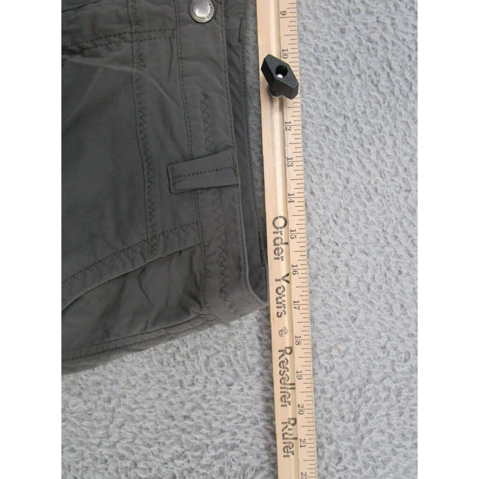 Eddie Bauer Eddie Bauer Women's A Line Nylon Travex Skirt Skort SZ 12 Stretch Outdoor Hiking Gray Denim Pattern Solid Knee Length Casual Men? Size 34" / US 12 / IT 48 - 5 Thumbnail