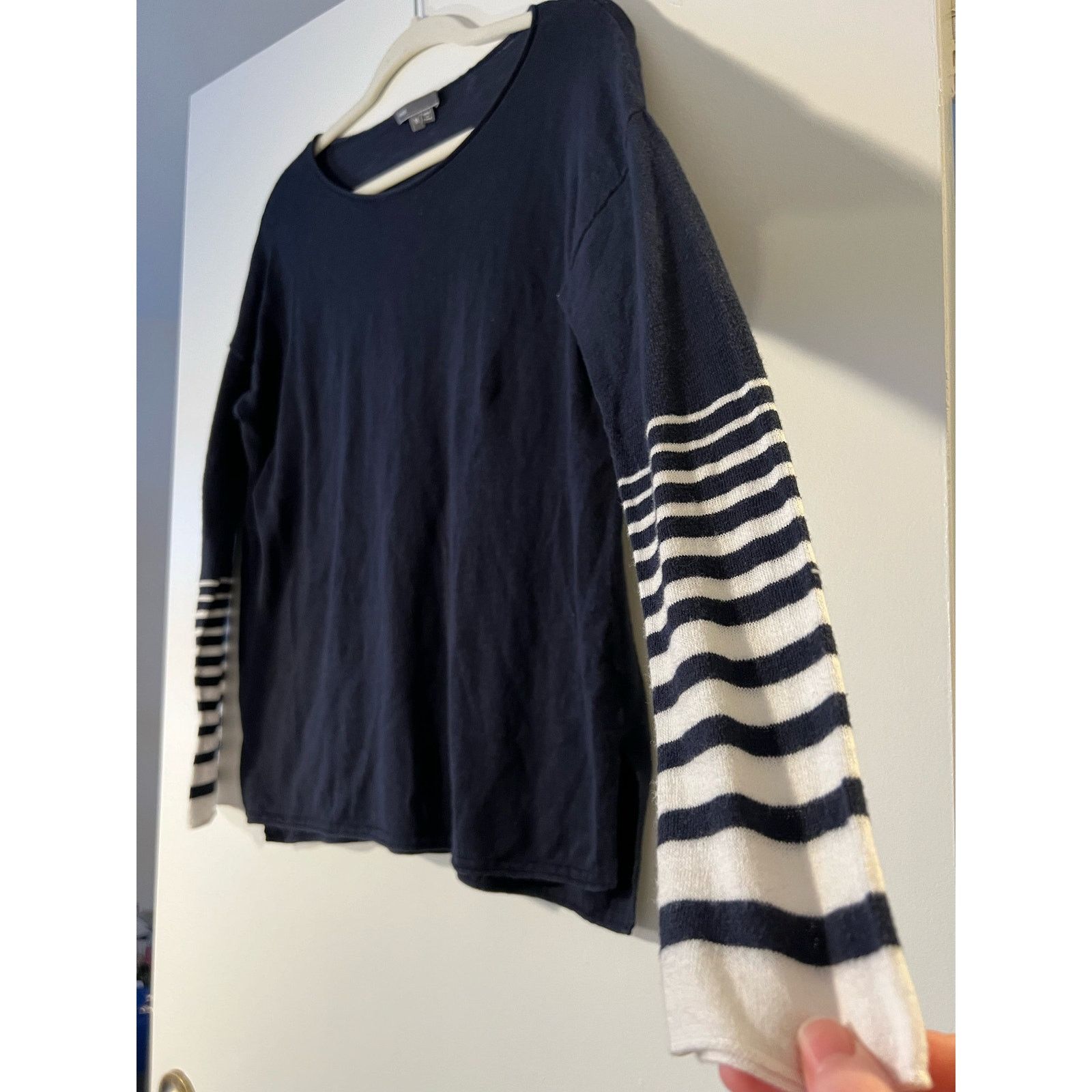 Vince VINCE Stripe Sleeve Dolman Cotton Sweater Top Navy/White M Size M / US 6-8 / IT 42-44 - 2 Thumbnail