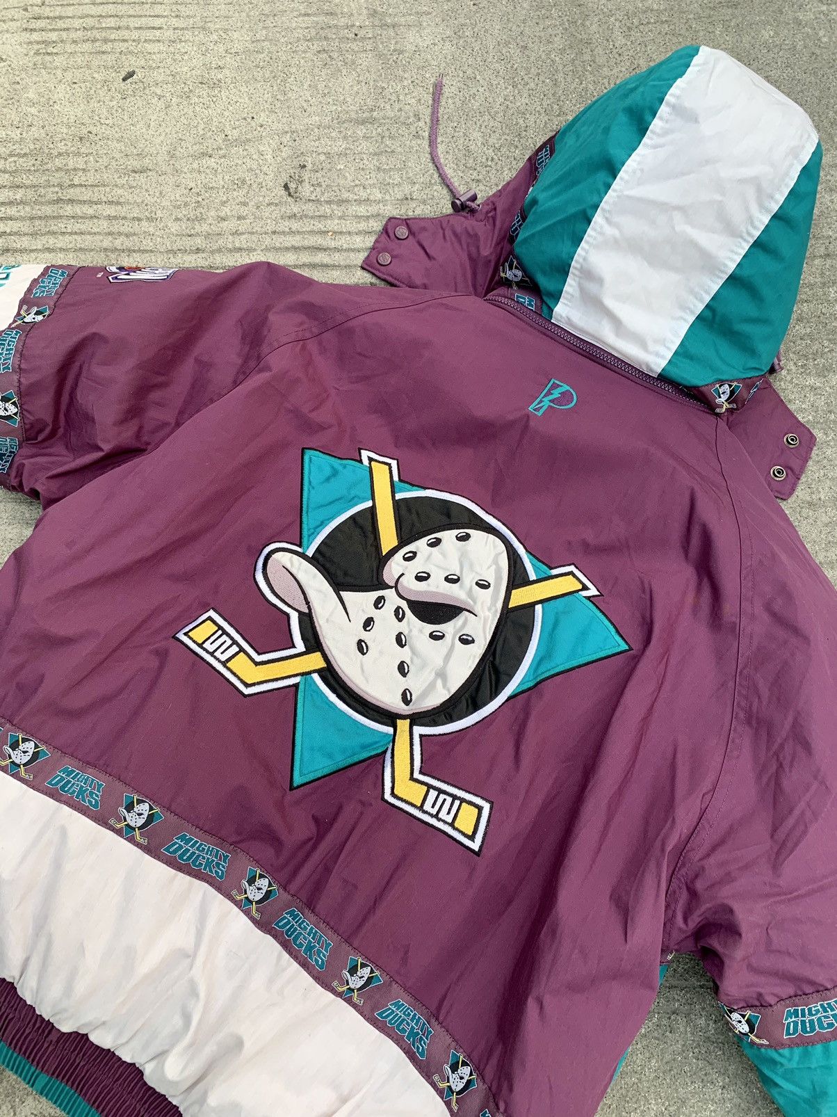 Pro Player Pro player mighty ducks 90s Size US XL / EU 56 / 4 - 6 Thumbnail