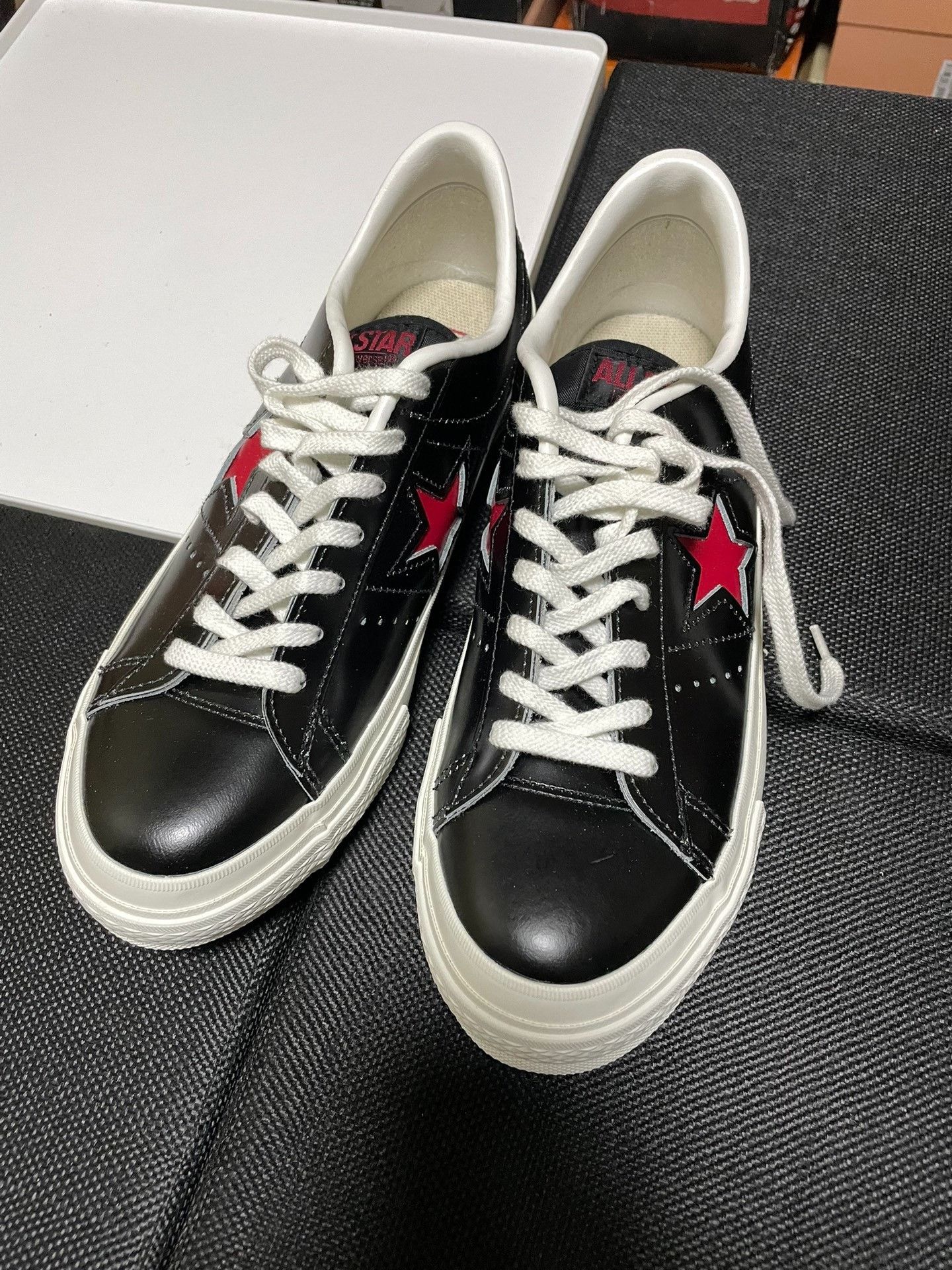 Converse Converse One Star J VTG Leather Low Top Size US 8 / EU 41 - 1 Thumbnail
