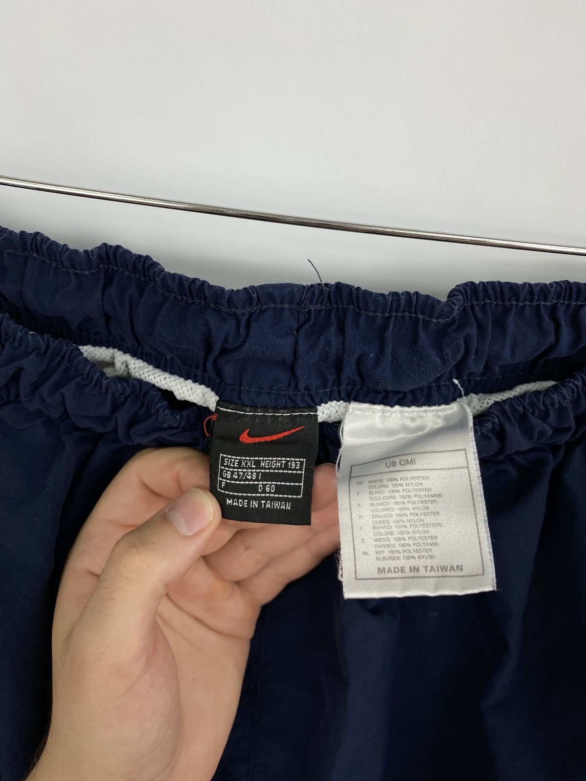 Nike 🇺🇸 Vintage 90s Nike Shorts Y2K Rare Retro Hype Size US 34 / EU 50 - 5 Thumbnail