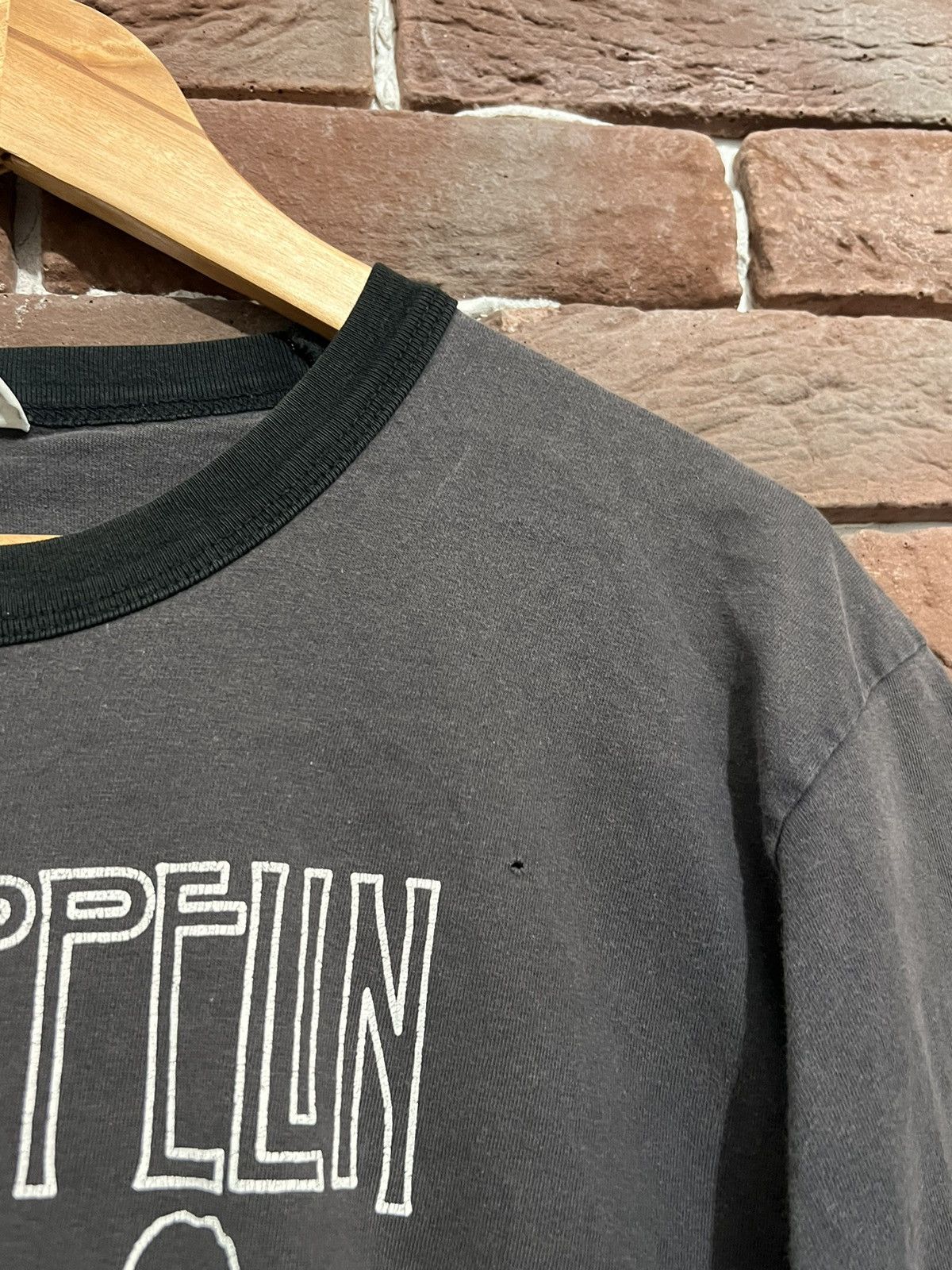 Band Tees Vintage 00s Og 2000 Led Zeppelin Rock Metal Band Tee Size US L / EU 52-54 / 3 - 6 Thumbnail