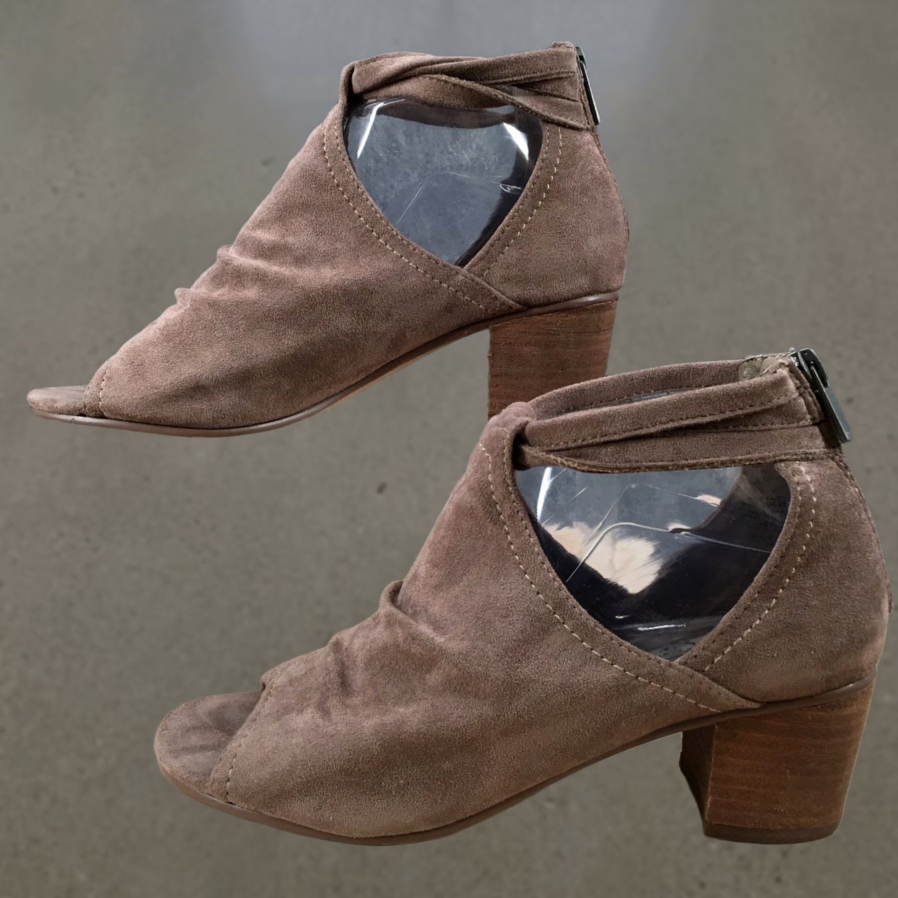 Vintage Very G Boots Womens 9 Sylvanna Casual Back Zip Block Heels Open Toe Bootie Brown Size US 9 / IT 39 - 1 Thumbnail