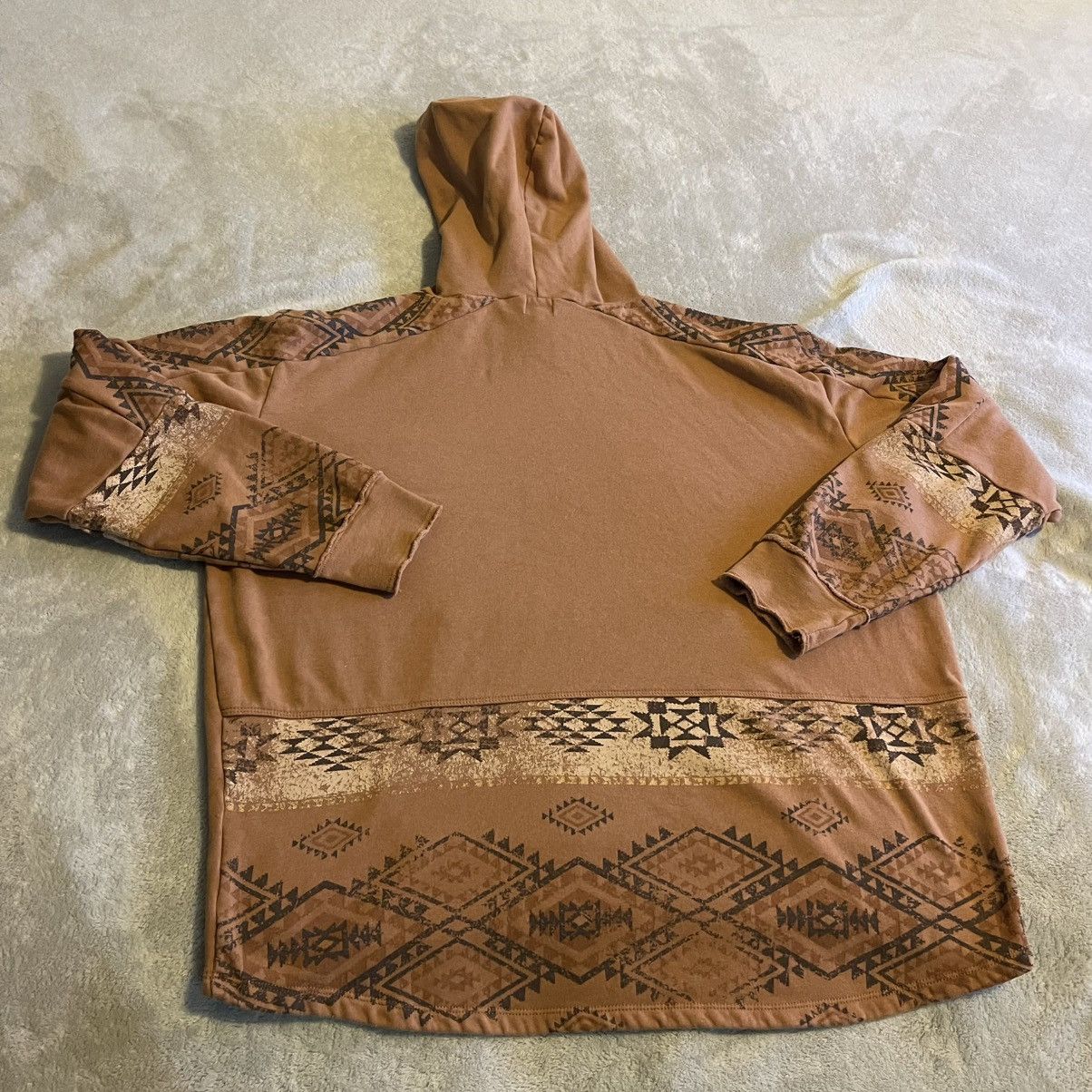 BKE BKE Hoodie Women Medium Brown Aztec Sweatshirt Sweater Size M / US 6-8 / IT 42-44 - 2 Thumbnail