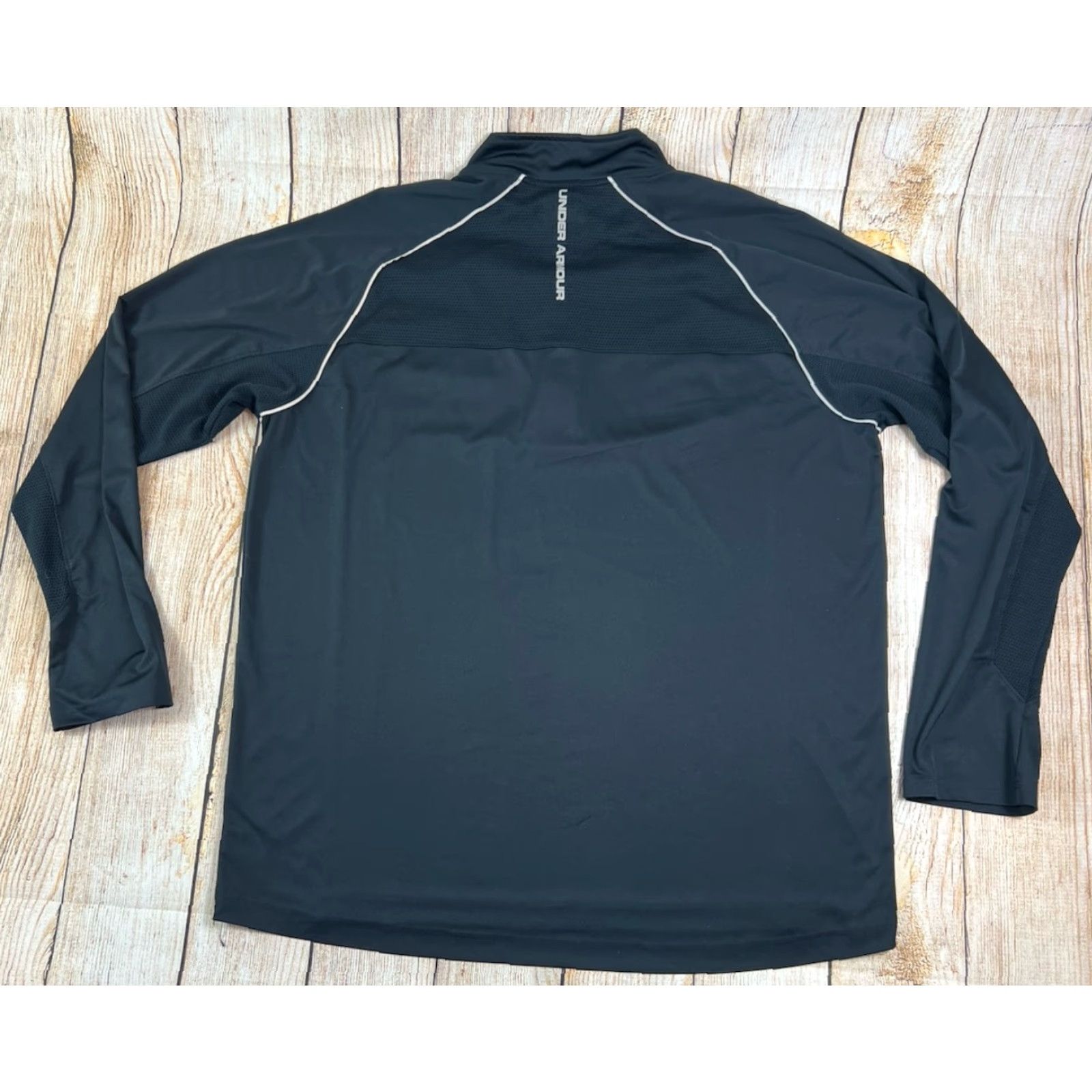 Under Armour VINTAGE Under Armour Allseason Mens 1/4 Zip Pullover Shirt 2XL Black Long Sleeve Zip Refective wear Size US XXL / EU 58 / 5 - 2 Thumbnail
