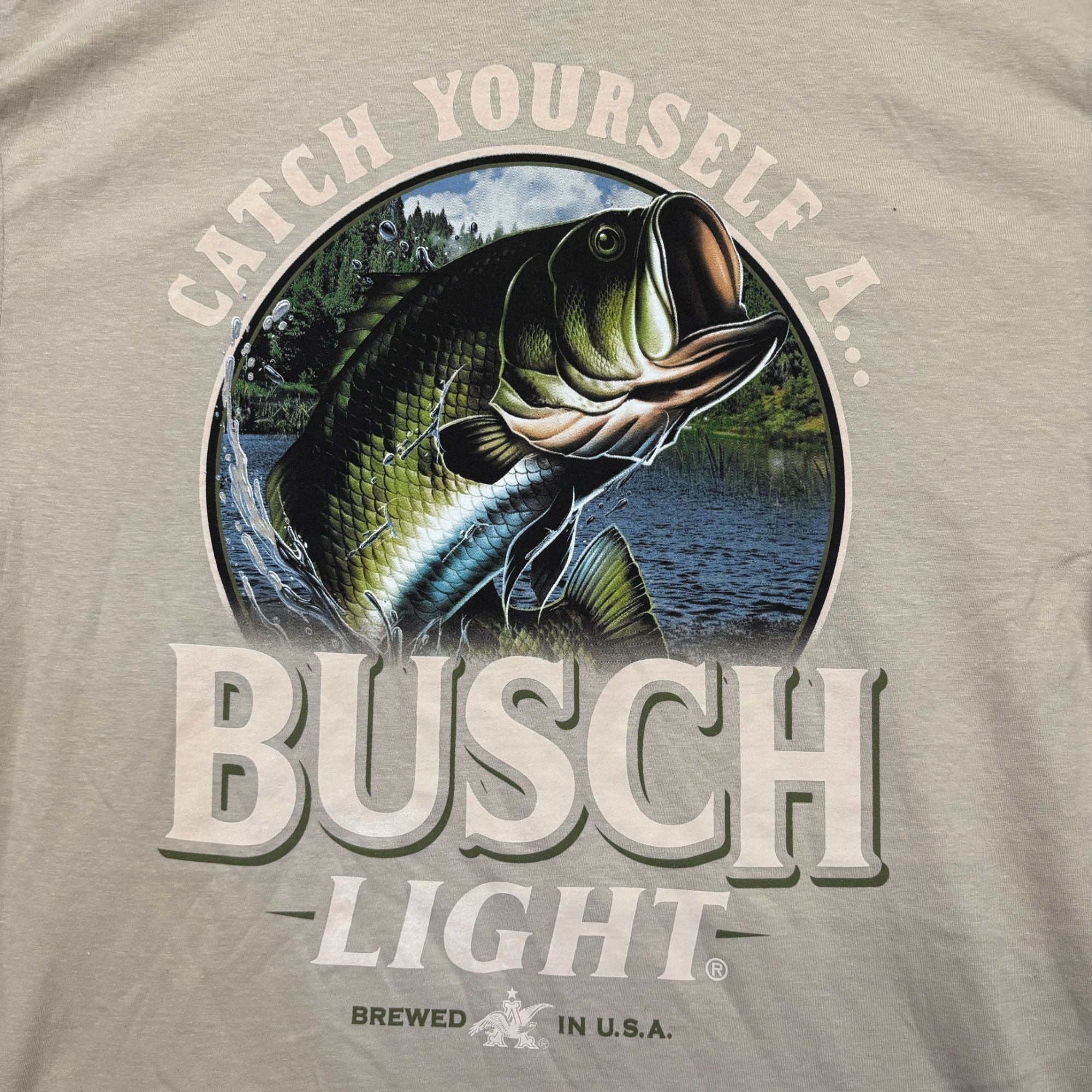 Other Catch Yourself A Busch Light Bass Fishing USA Brewed Tee L Size US L / EU 52-54 / 3 - 2 Thumbnail