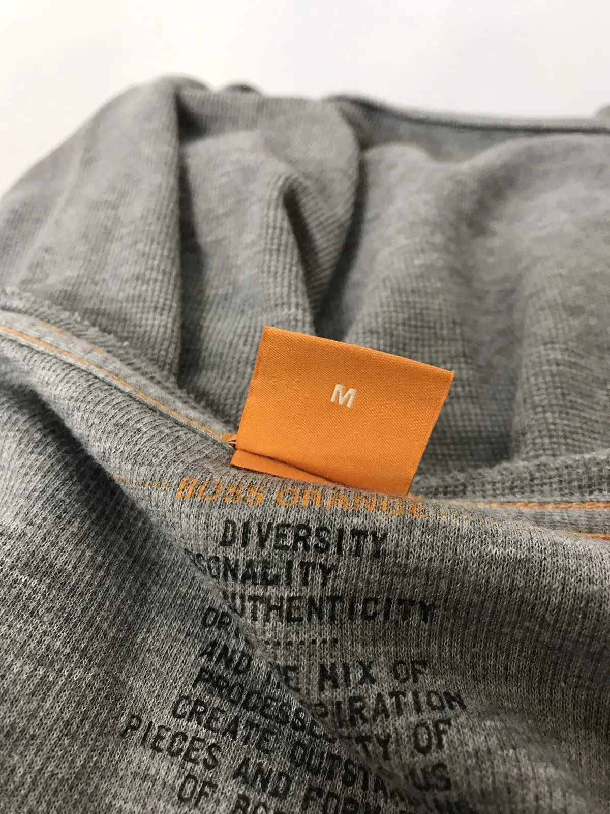 Designer × Hugo Boss Hugo Boss long sleeve t-shirt Size US M / EU 48-50 / 2 - 5 Thumbnail
