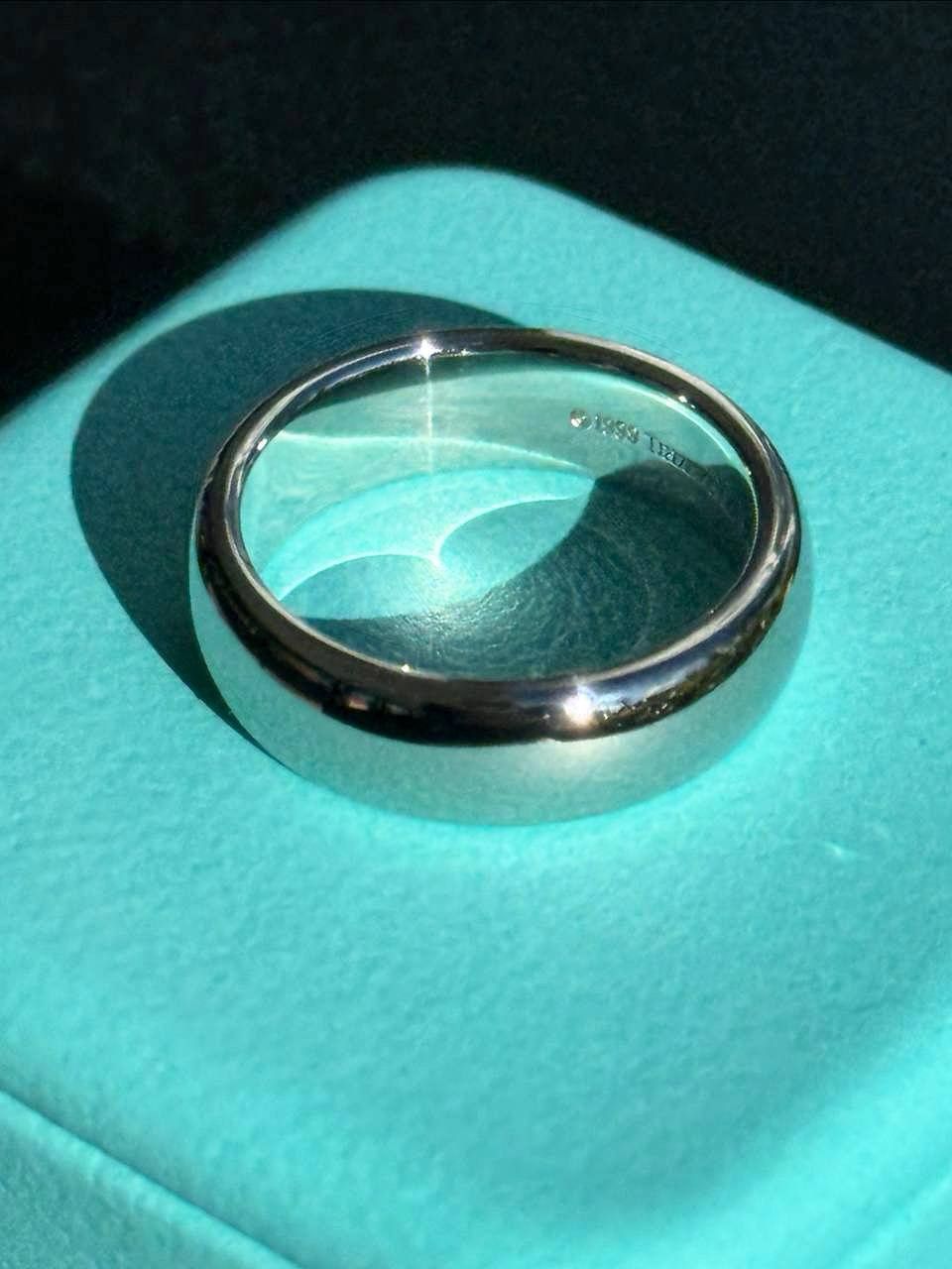 Tiffany & Co. Tiffany & Co. Platinum 950 Men's Wedding Band 6mm Size 7 Size ONE SIZE - 5 Thumbnail