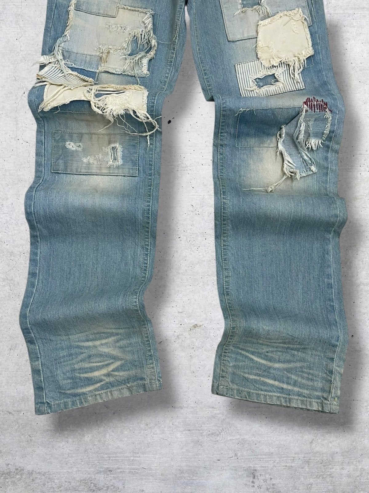 If Six Was Nine VINTAGE DAISY 90S JAPAN DESIGNER BORO PATCHWORK RIPPED DENIM Size US 31 - 3 Thumbnail