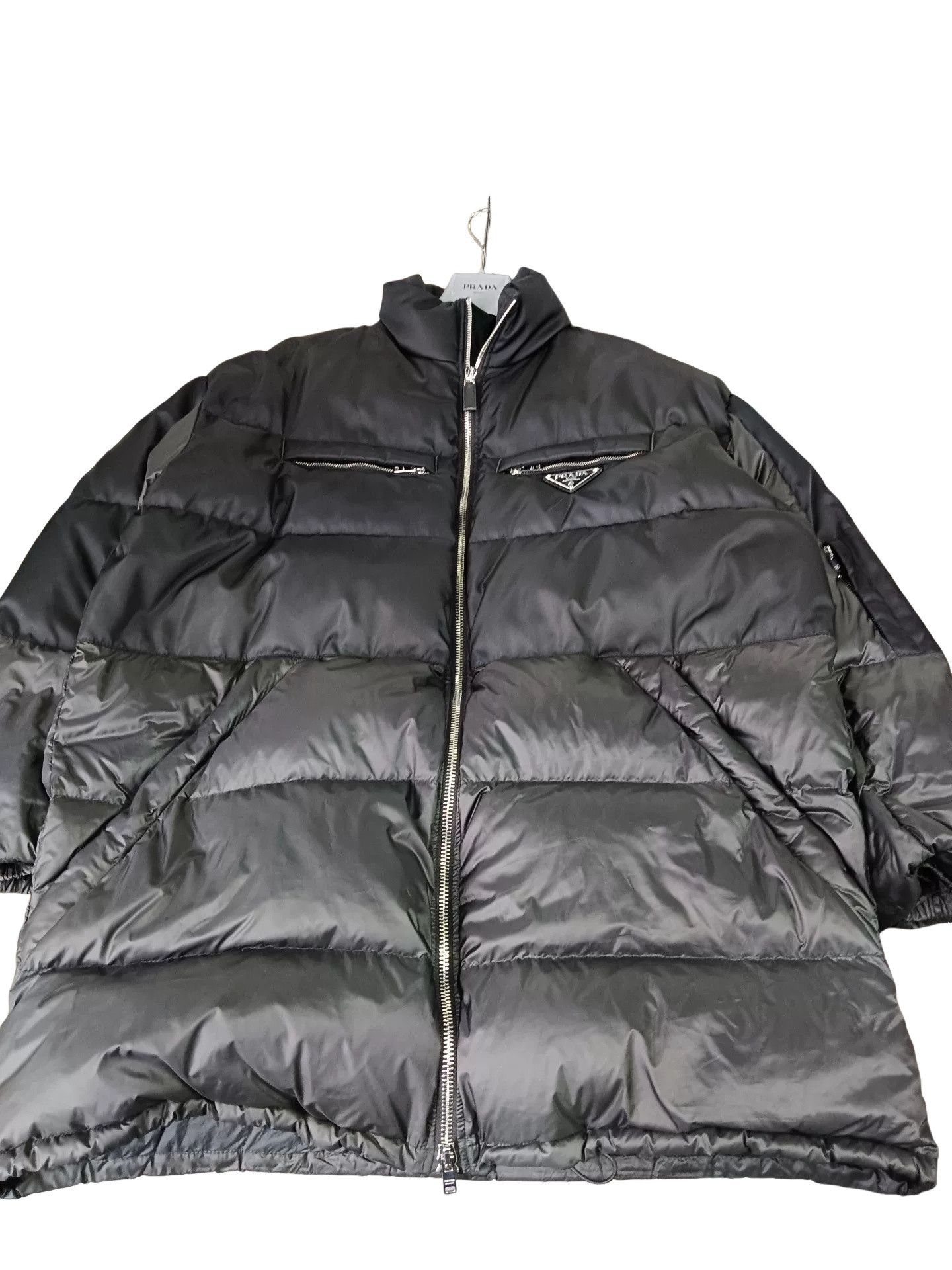 Prada Prada Classic Triangle Logo Down Jacket L Size US L / EU 52-54 / 3 - 1 Thumbnail