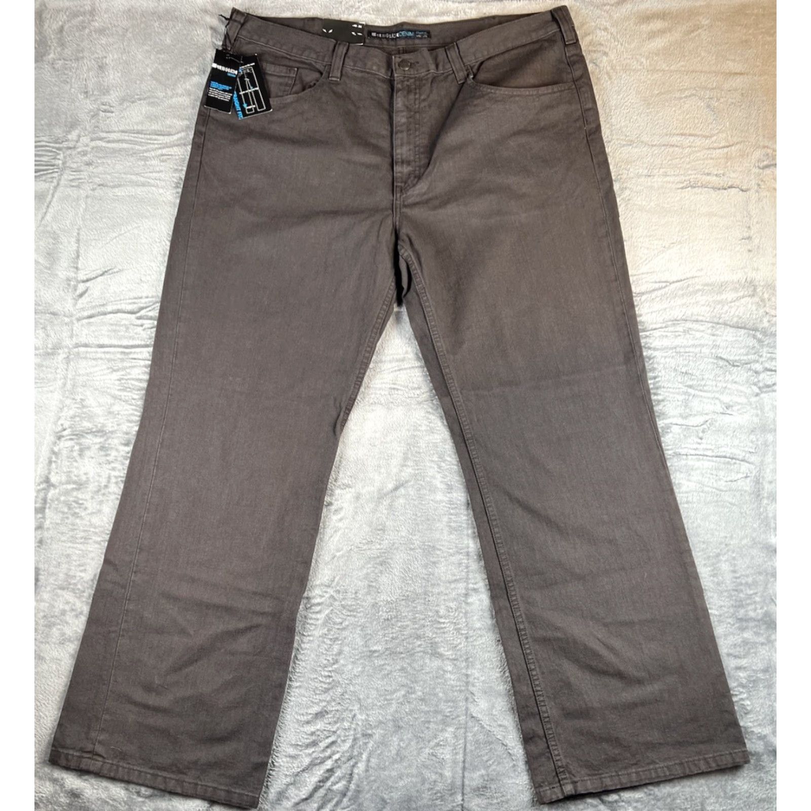 Liz Claiborne NWT Claiborne Denim Pants Mens 40x32 Black Straight Fit Skater 90s Vintage Gothic Hipster Casual Pants Mens Size US 40 / EU 56 - 2 Thumbnail