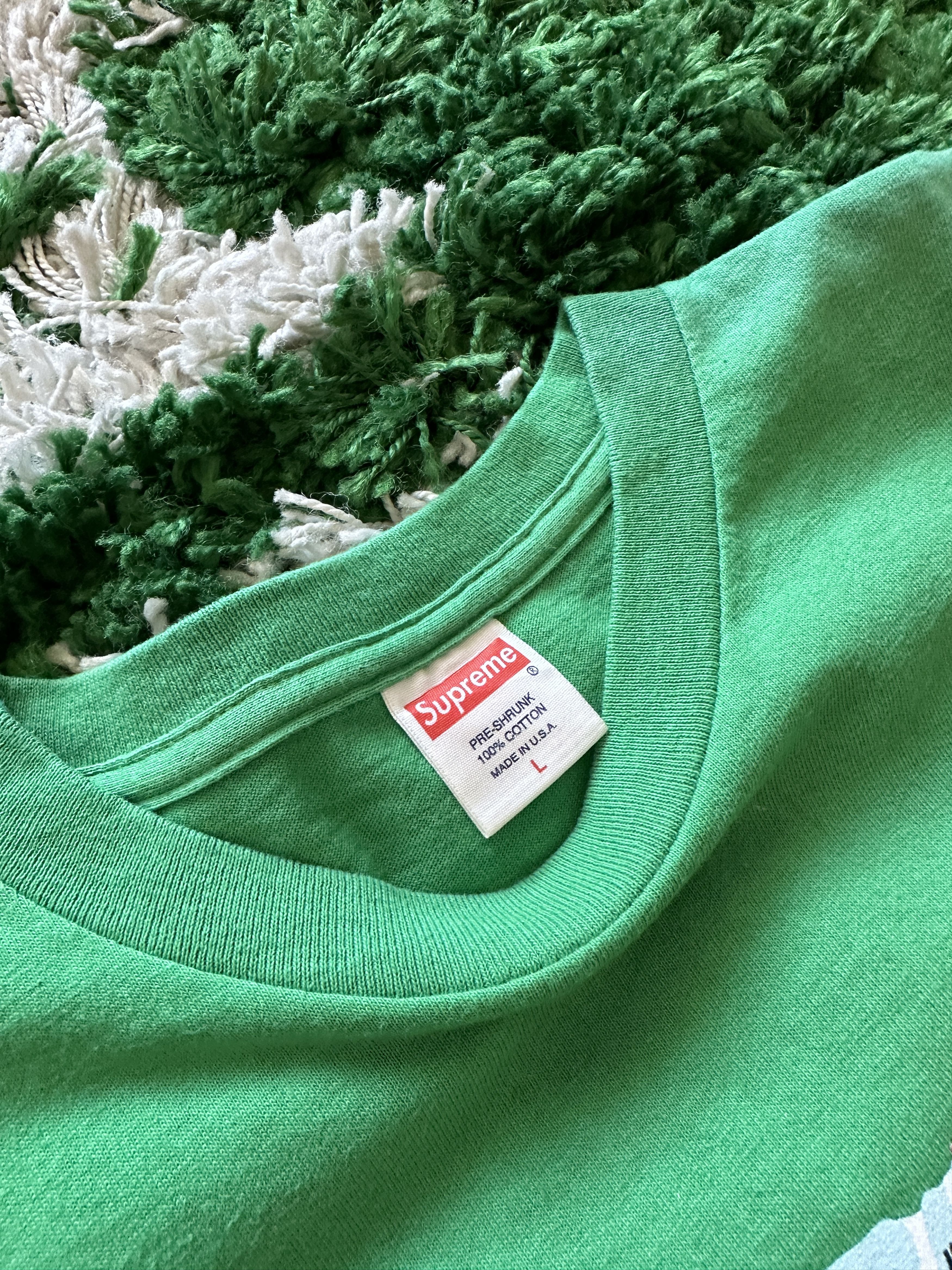 Supreme Supreme FW09 Cant Trust Anyone Tee Size US L / EU 52-54 / 3 - 3 Thumbnail