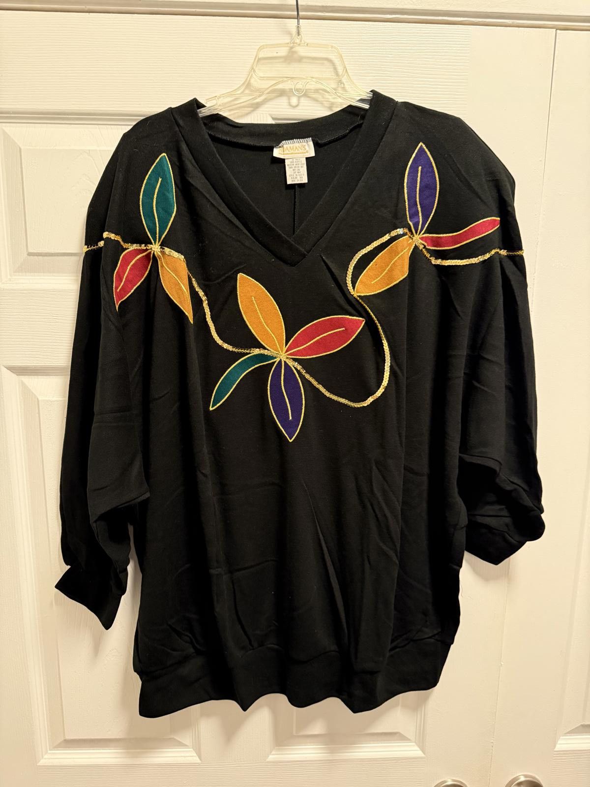 Designer Vintage 90s Roaman’s Floral Appliqué Sweatshirt 3X USA Size 3XL / US 20-22 - 1 Thumbnail