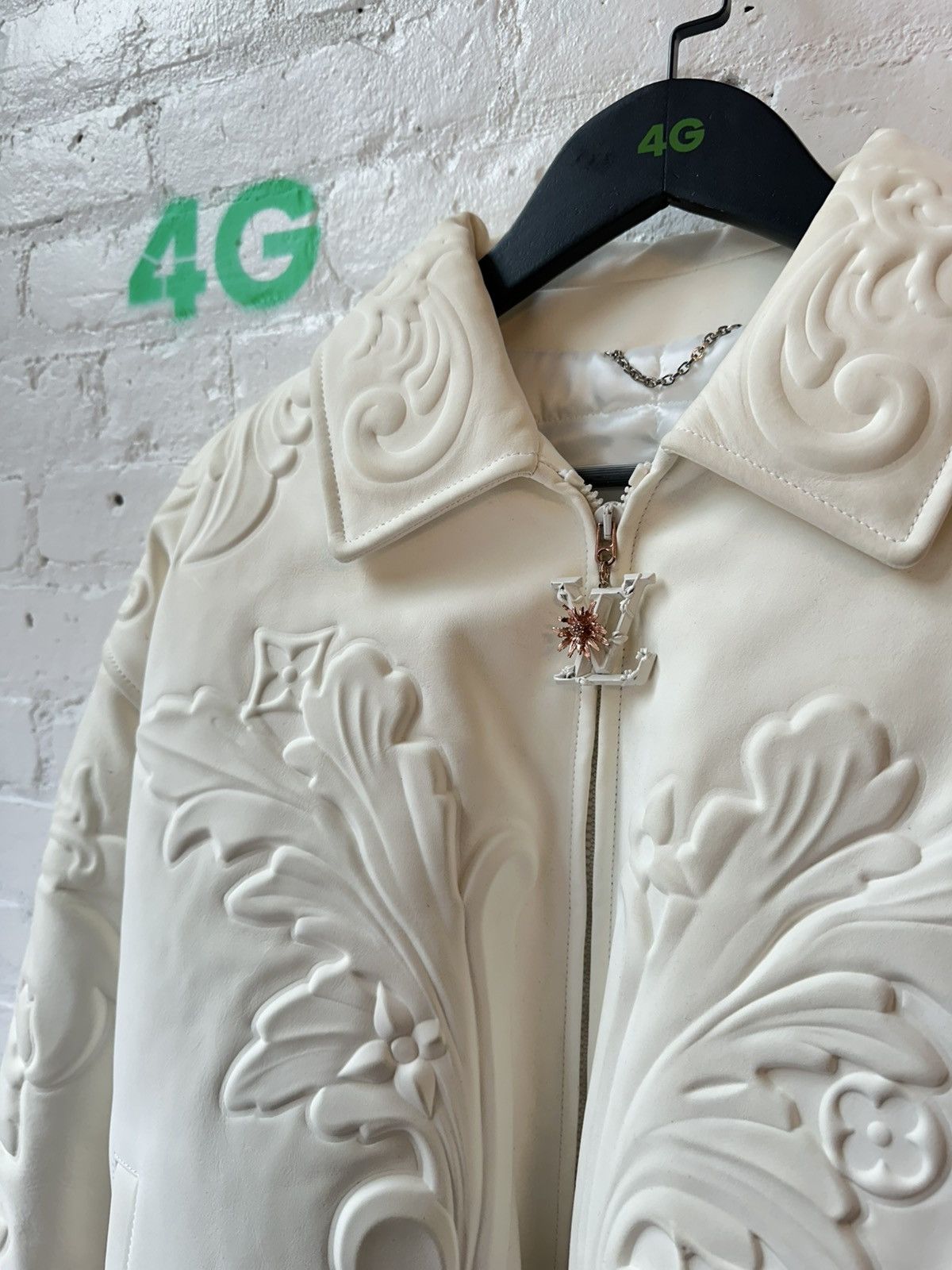 Louis Vuitton 1-5 VIRGIL LOUIS VUITTON RUNWAY JACKET Size US L / EU 52-54 / 3 - 7 Thumbnail