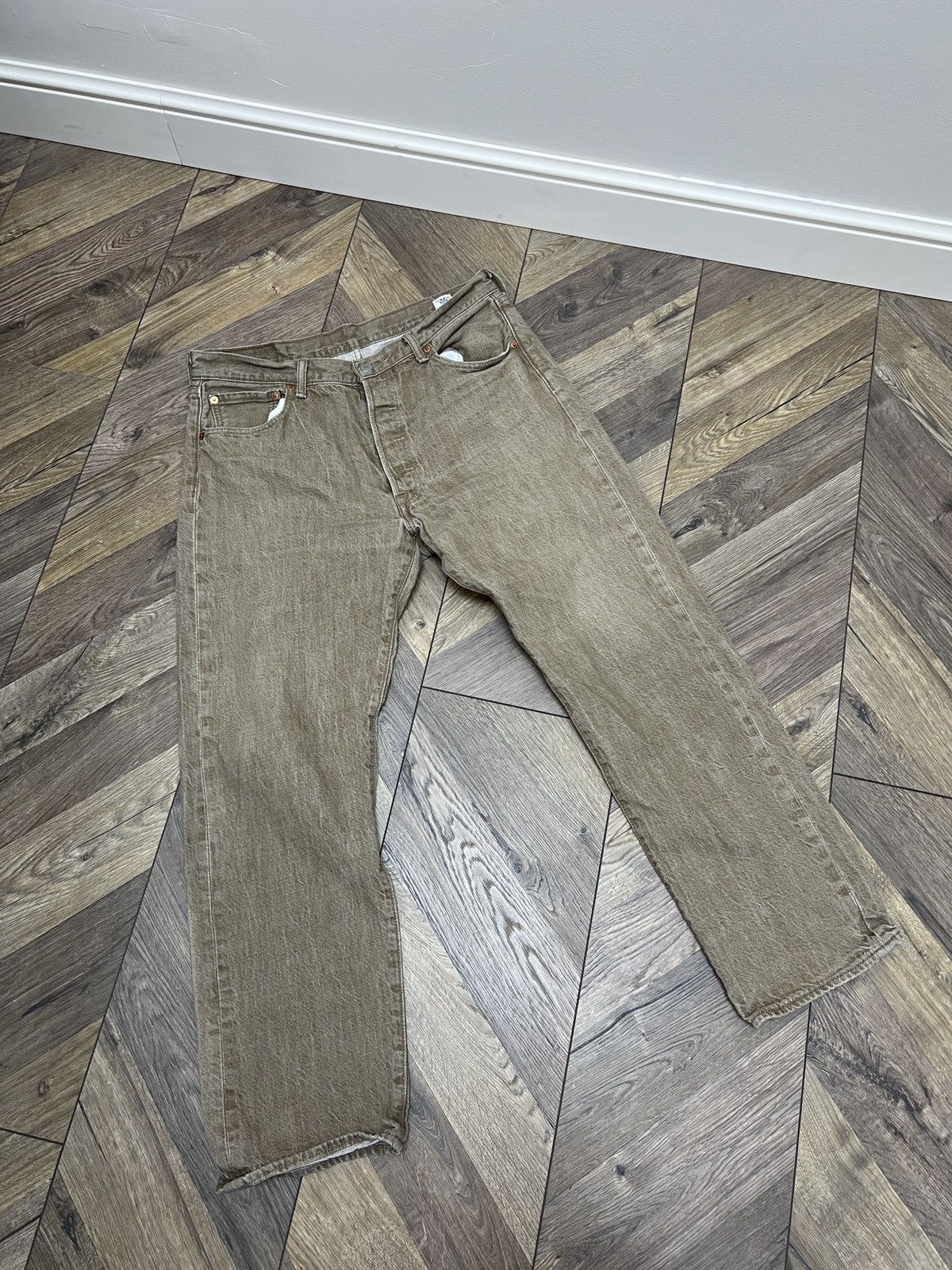 Levi's × Vintage Levis 501 Camel Brown Denim Jeans White Oak Cone Size US 36 / EU 52 - 2 Thumbnail