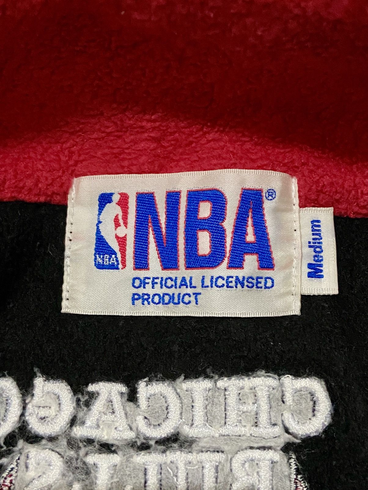 NBA VINTAGE CHICAGO BULLS FLEECE JUMPER Size US M / EU 48-50 / 2 - 13 Thumbnail