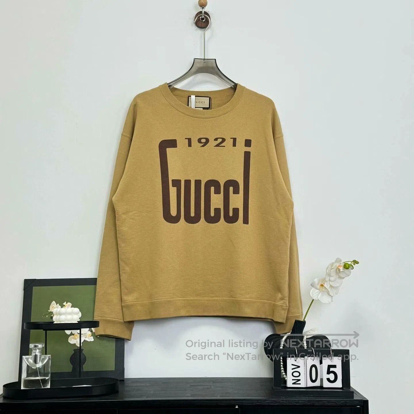 Gucci gucci 1921 logo sweatshirt in yellow. Size US L / EU 52-54 / 3 - 1 Thumbnail