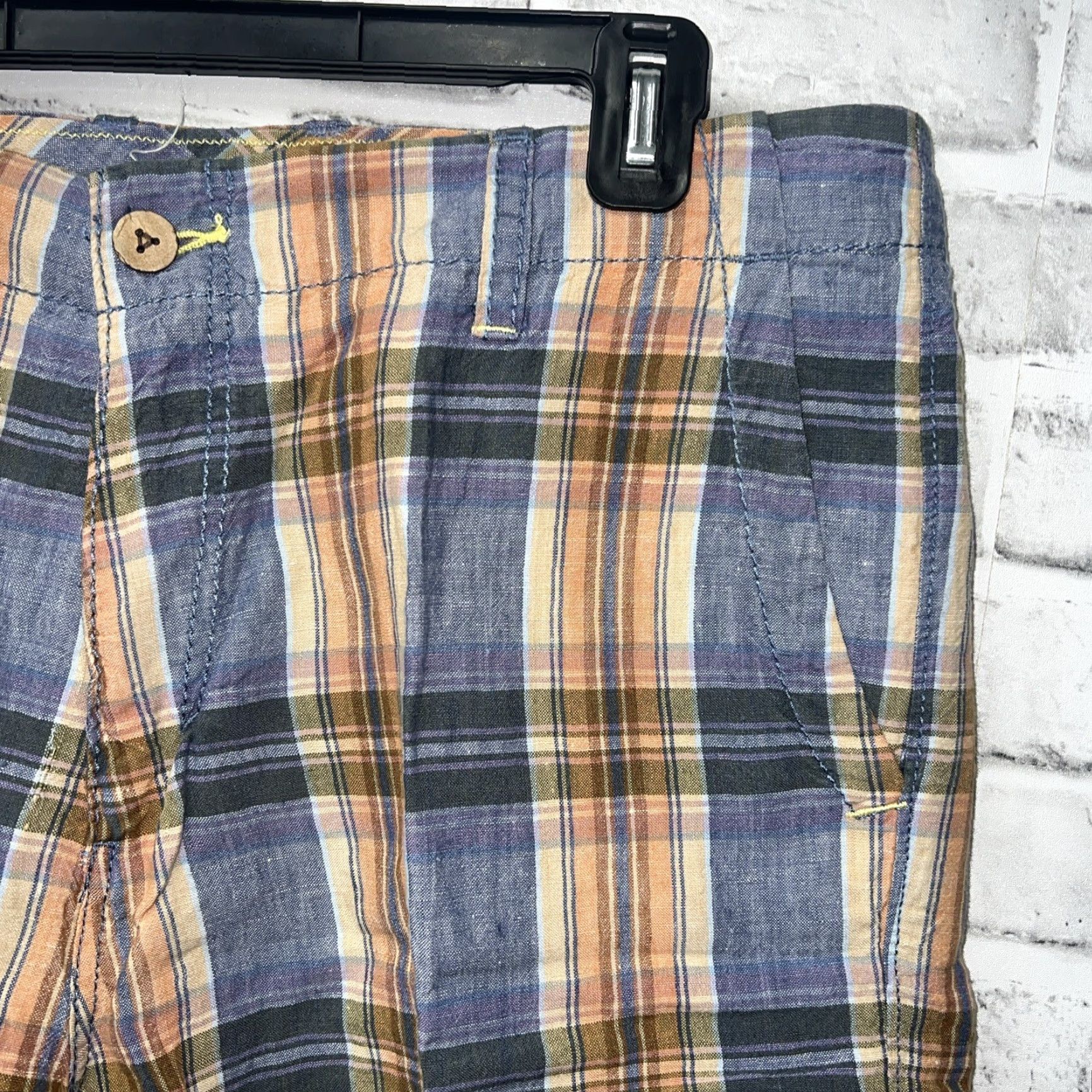 Tommy Bahama TOMMY BAHAMA Relaxed Fit Plaid Linen Shorts Mens Size 34 Multicolor Size US 34 / EU 50 - 2 Thumbnail
