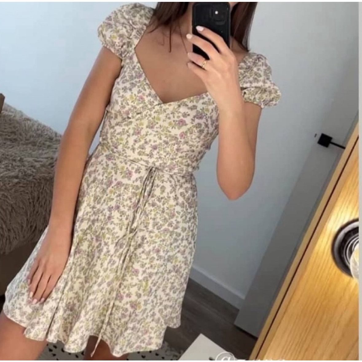 Zara ZARA BLOGGER FAVORITE SATIN EFFECT PRINT DRESS Size XS / US 0-2 / IT 36-38 - 3 Thumbnail