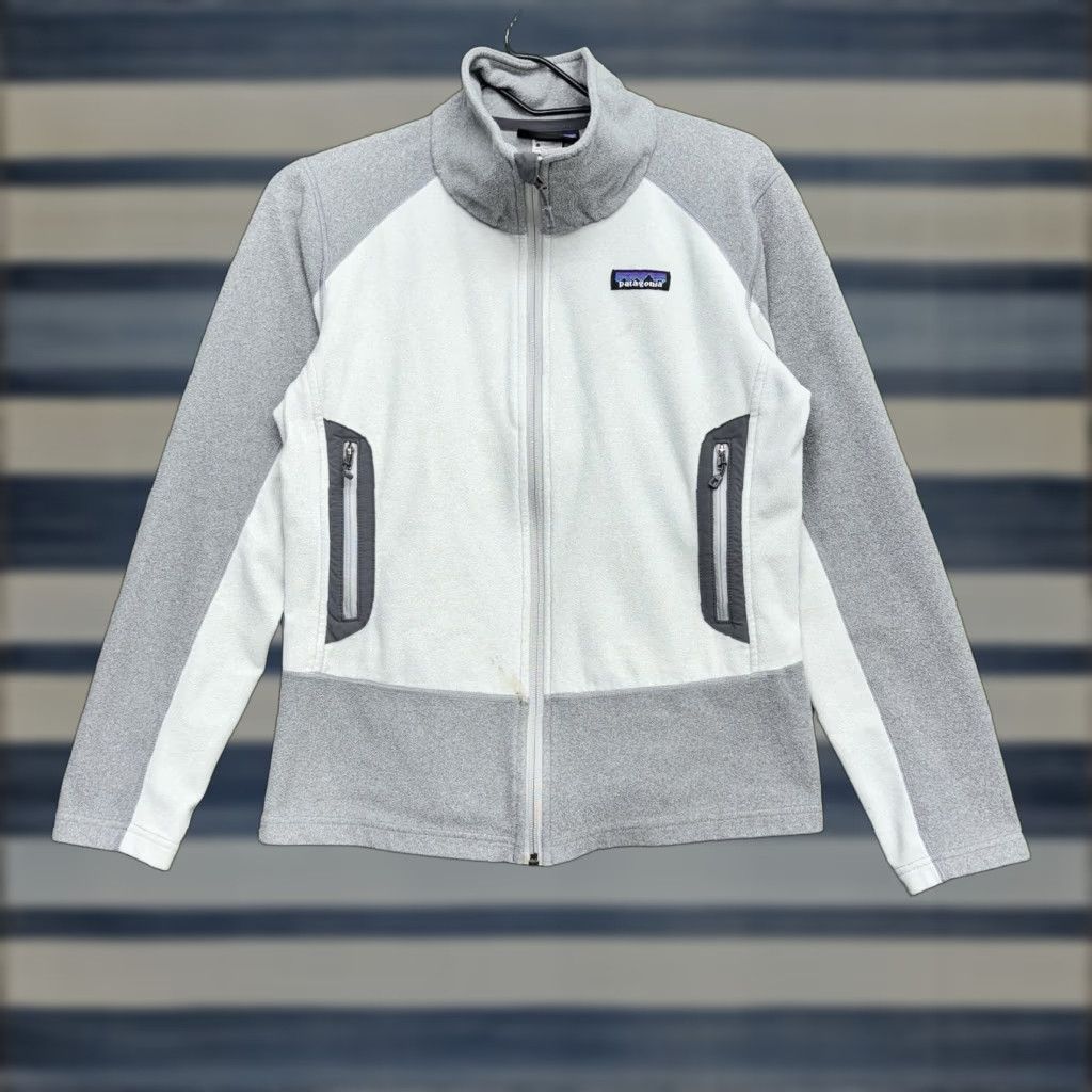 Patagonia Patagonia Fleece Jacket Womens Medium Full Zip Gray Two-Tone Outdoor Winter Spring Fall Hiking Jacket Casual Solid Long Sleeve Brand Patagonia Size M / US 6-8 / IT 42-44 - 1 Thumbnail