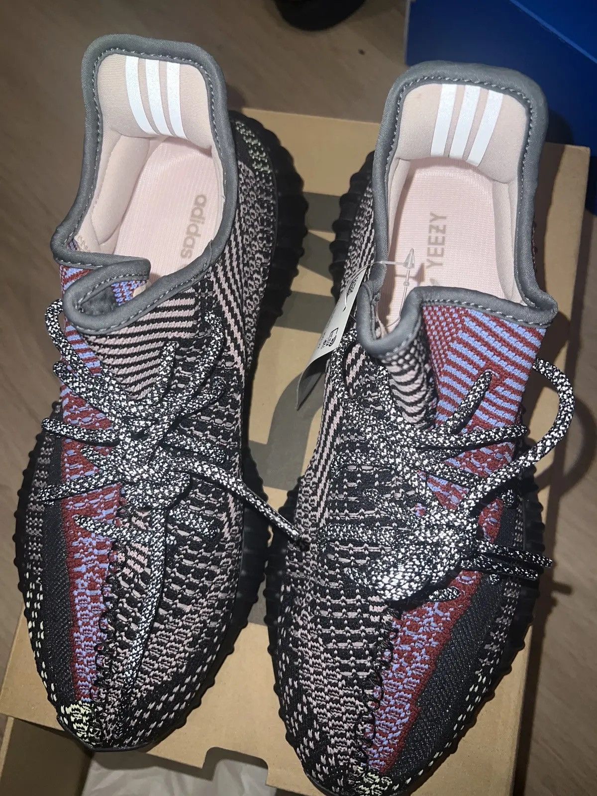 Adidas × Yeezy adidas Yeezy Boost 350 V2 Yecheil (Reflective) Size US 11 / EU 44 - 2 Thumbnail