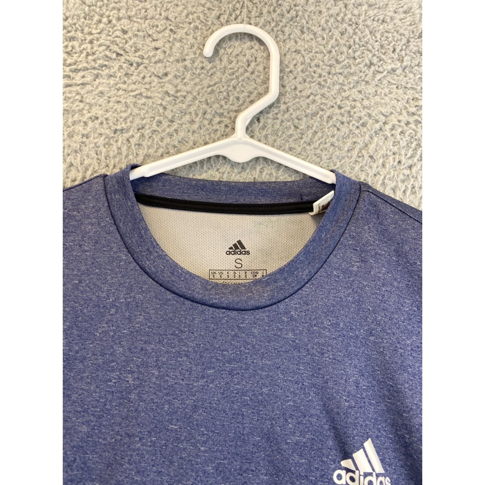 Adidas adidas Shirt Mens S Small dusty blue Short Sleeve Dri Fit T Shirt 92-22 Regular Breathable Logo Crew Neck Vintage No Size US S / EU 44-46 / 1 - 4 Thumbnail