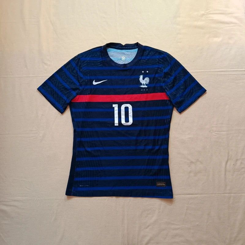Nike Kylian Mbappe #10 France 2020-2021 Player Issue Jersey M Size US M / EU 48-50 / 2 - 9 Thumbnail