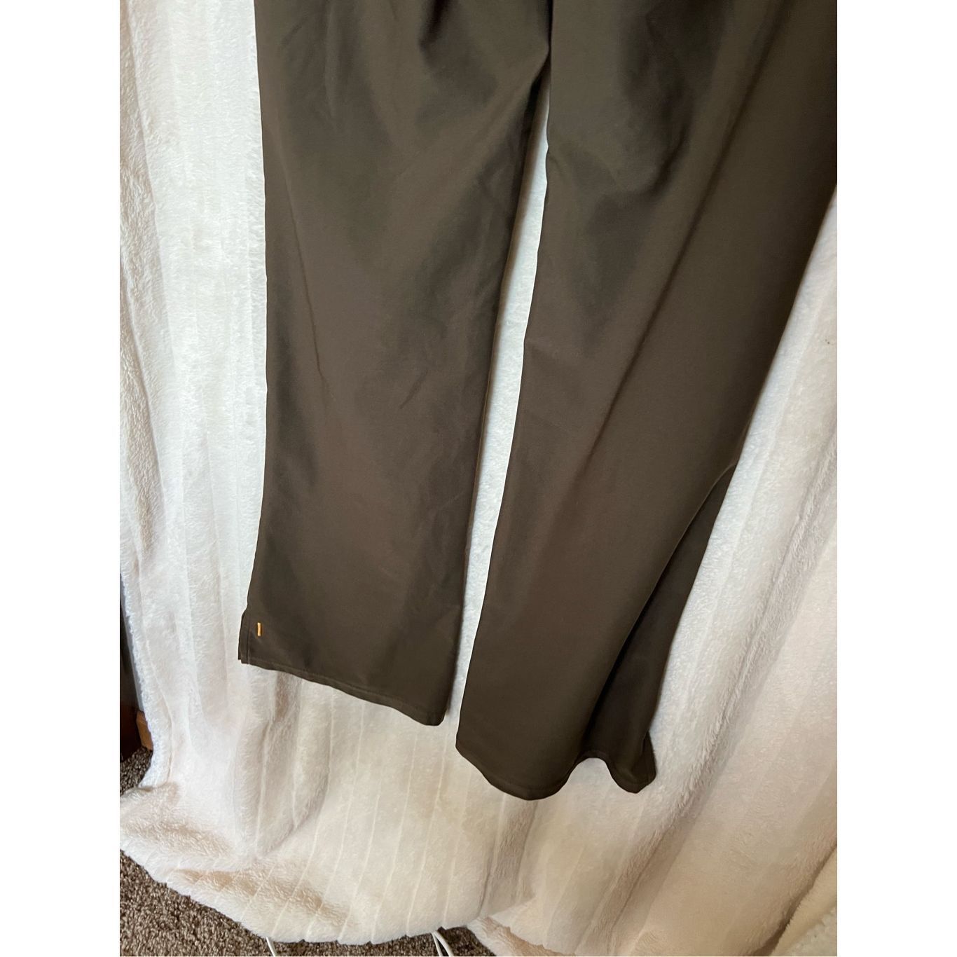 Other Lucy Brown Bootcut Leggings Woman’s Size XS Size 25" / US 0 / IT 36 - 9 Thumbnail