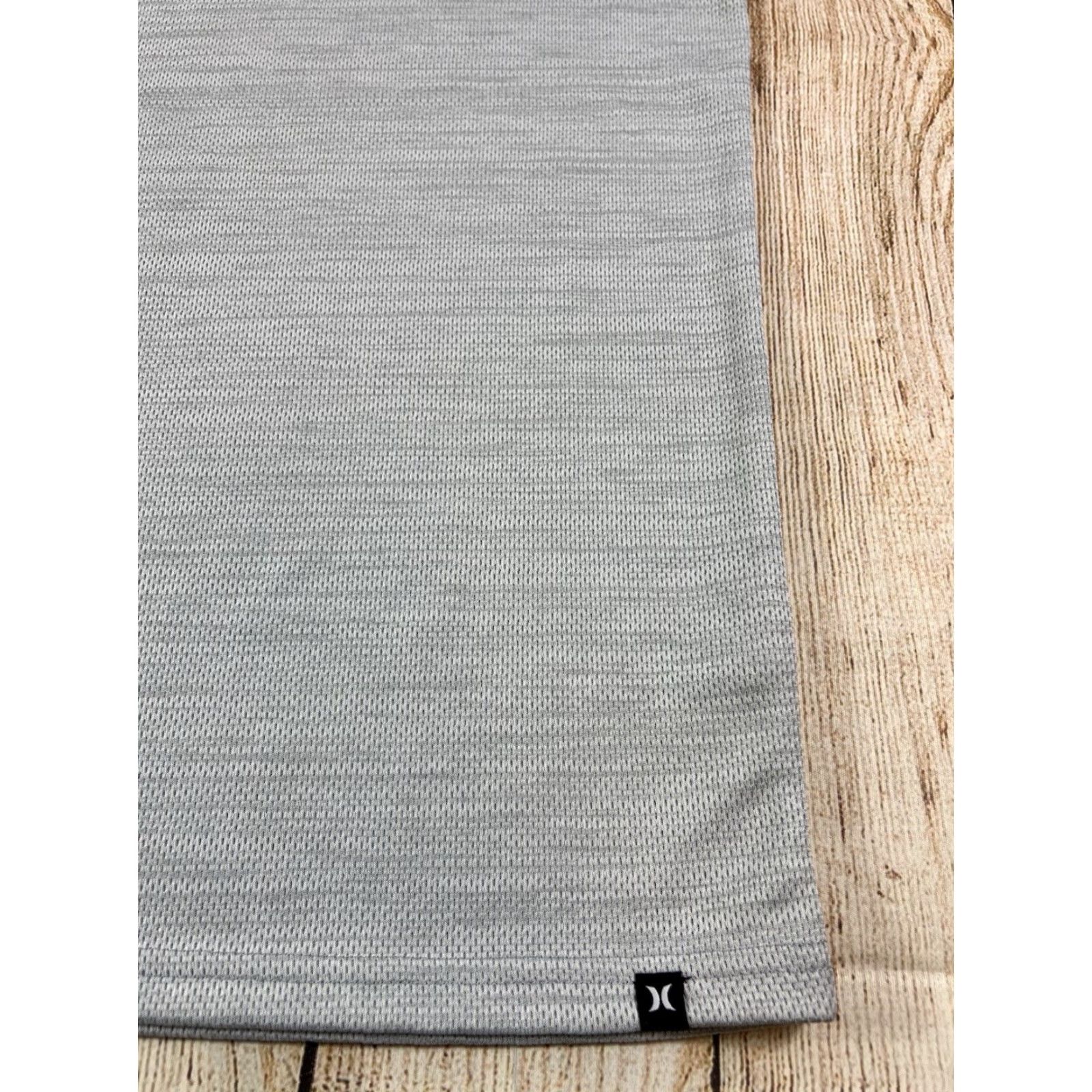 Hurley Hurley Polo Shirt Mens L Gray Performance Golf Activewear Striped Collared Breathable Moisture Wicking Lightweight Classic Modern Casual Polo Size US L / EU 52-54 / 3 - 3 Thumbnail