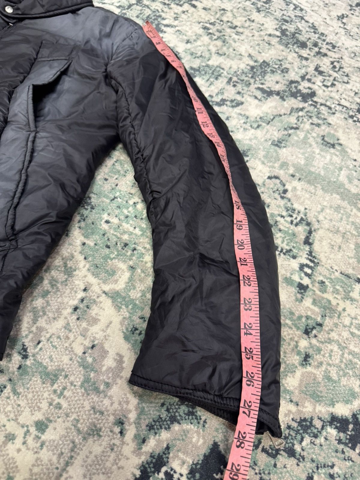 Maison Margiela VINTAGE MAISON MARGIELA DISTRESSED LOOK PUFFER JACKET COAT Size US L / EU 52-54 / 3 - 5 Thumbnail