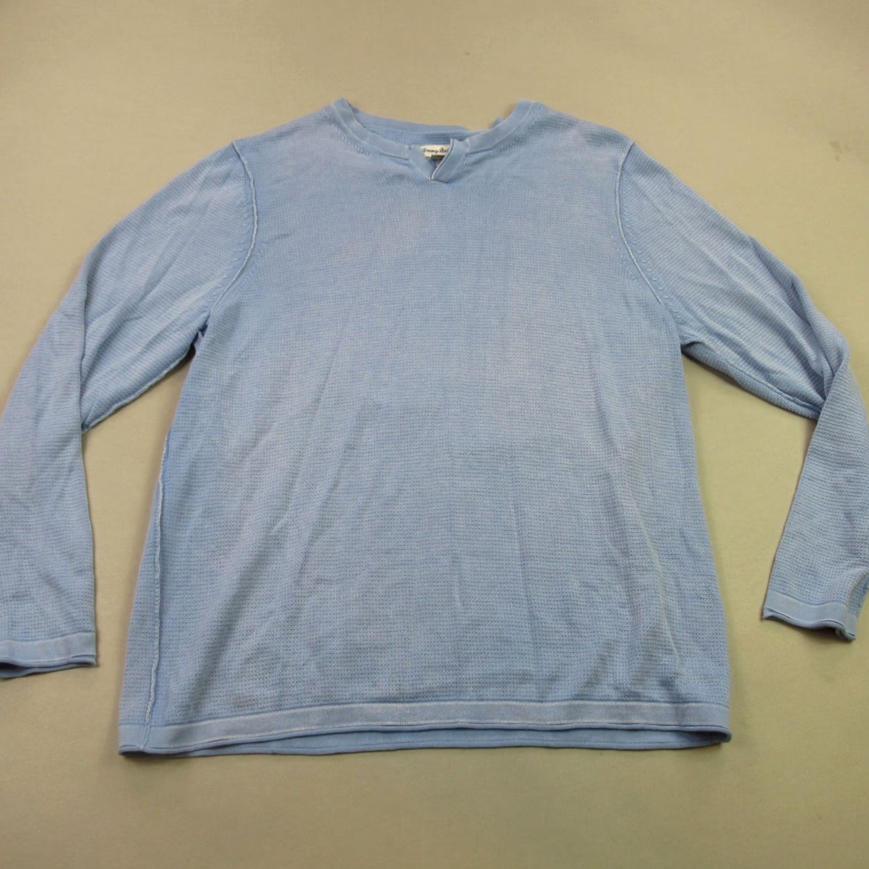 Tommy Bahama Tommy Bahama Sweater Large Blue Long Sleeve V Neck Pullover Outdoors Mens Size US L / EU 52-54 / 3 - 2 Thumbnail