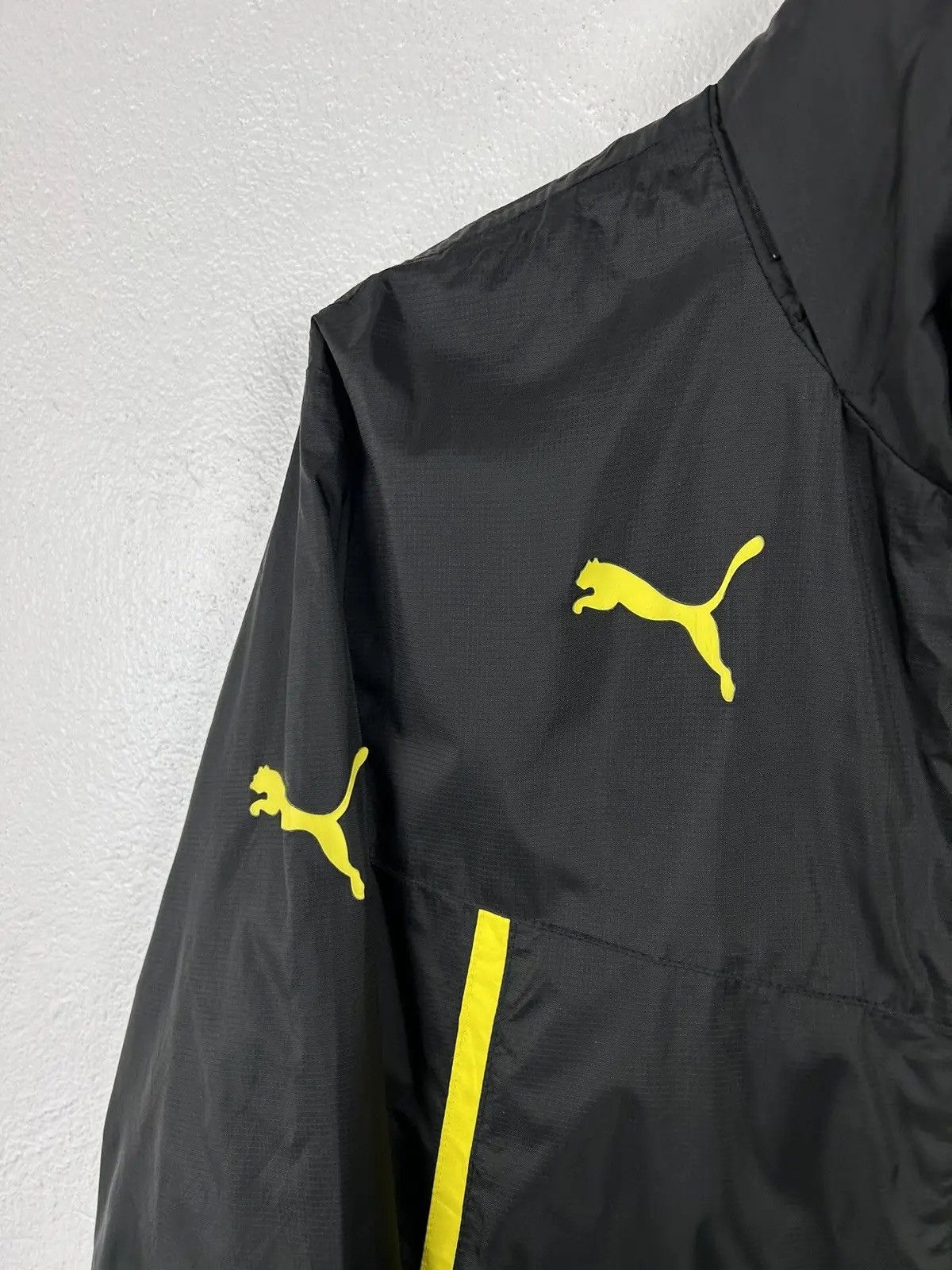 Puma Vintage Puma x BVB Borussia Dortmund Lightweight Jacket Size US S / EU 44-46 / 1 - 4 Thumbnail