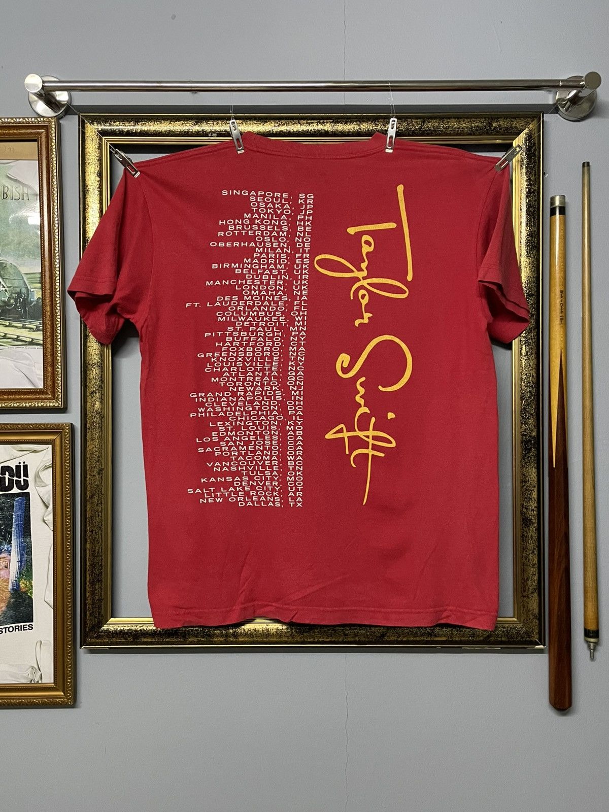 Vintage Vintage Orignal Taylor Swift Speak Now Tour Distressed Tee Size US M / EU 48-50 / 2 - 10 Thumbnail