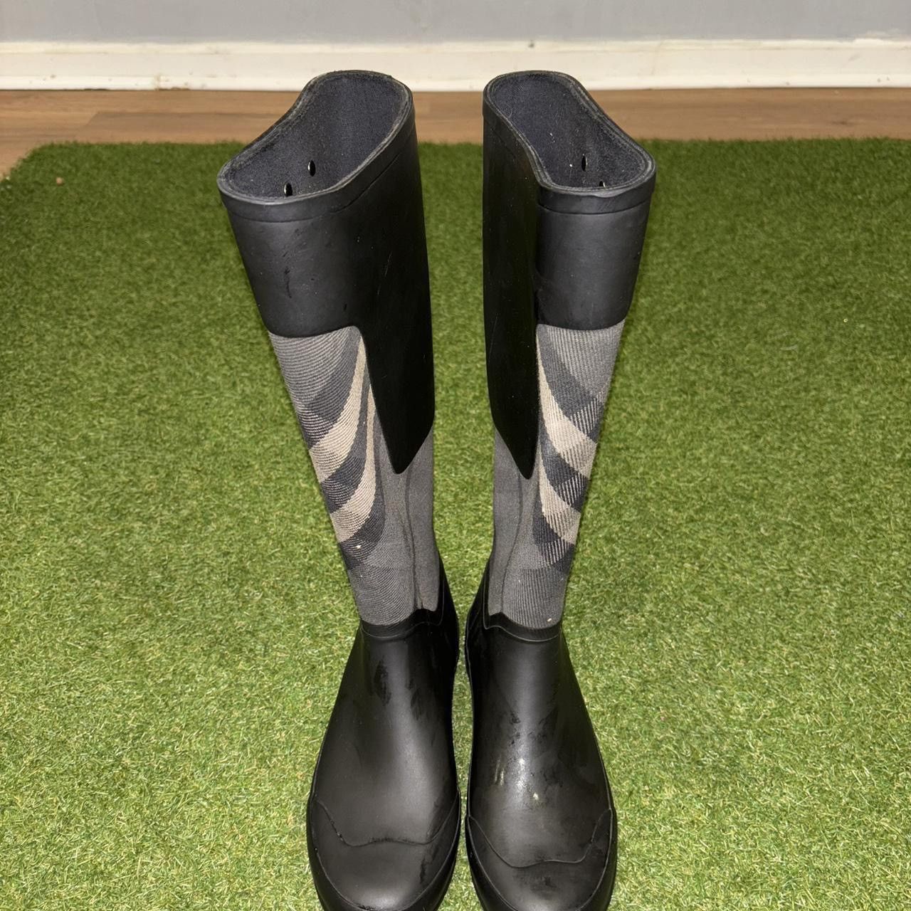 Burberry Burberry “Clemence” Rain Boots Size US 6 / IT 36 - 4 Thumbnail