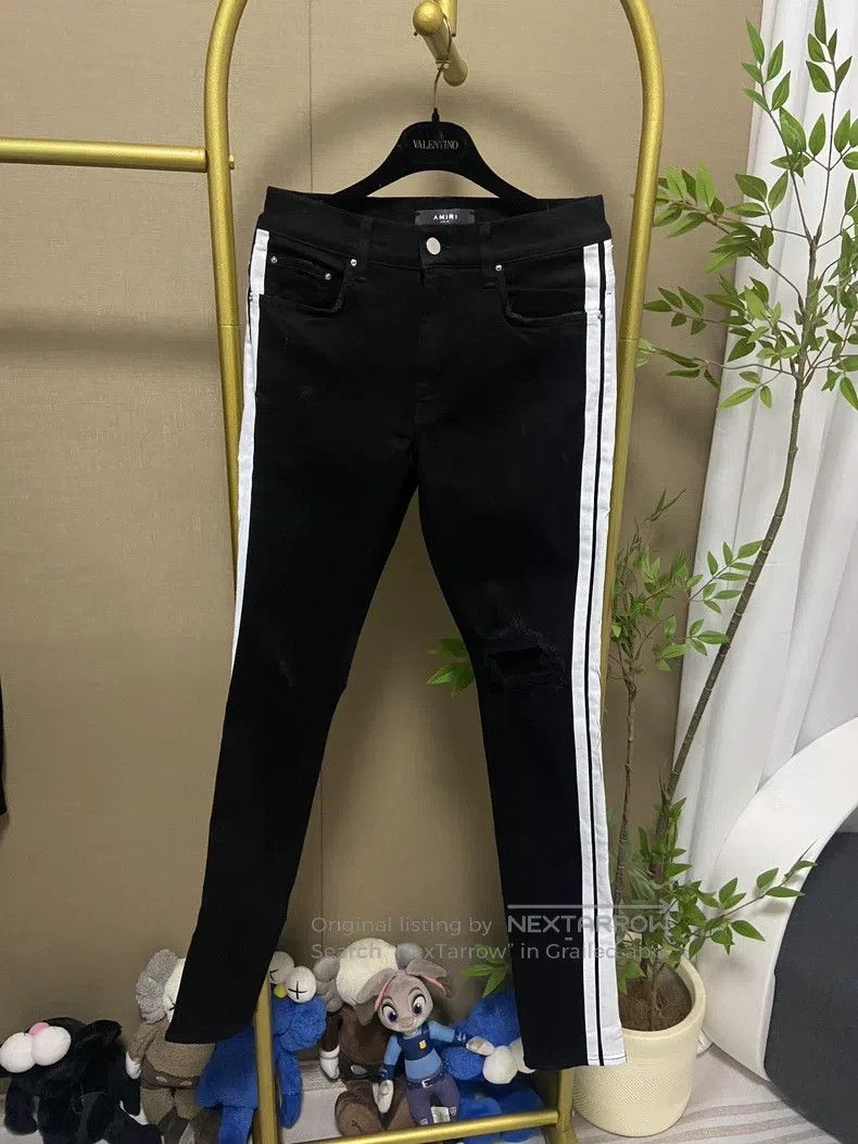 Other Amiri Size 29 White striped ripped jeans on the sides Size US 29 - 1 Thumbnail
