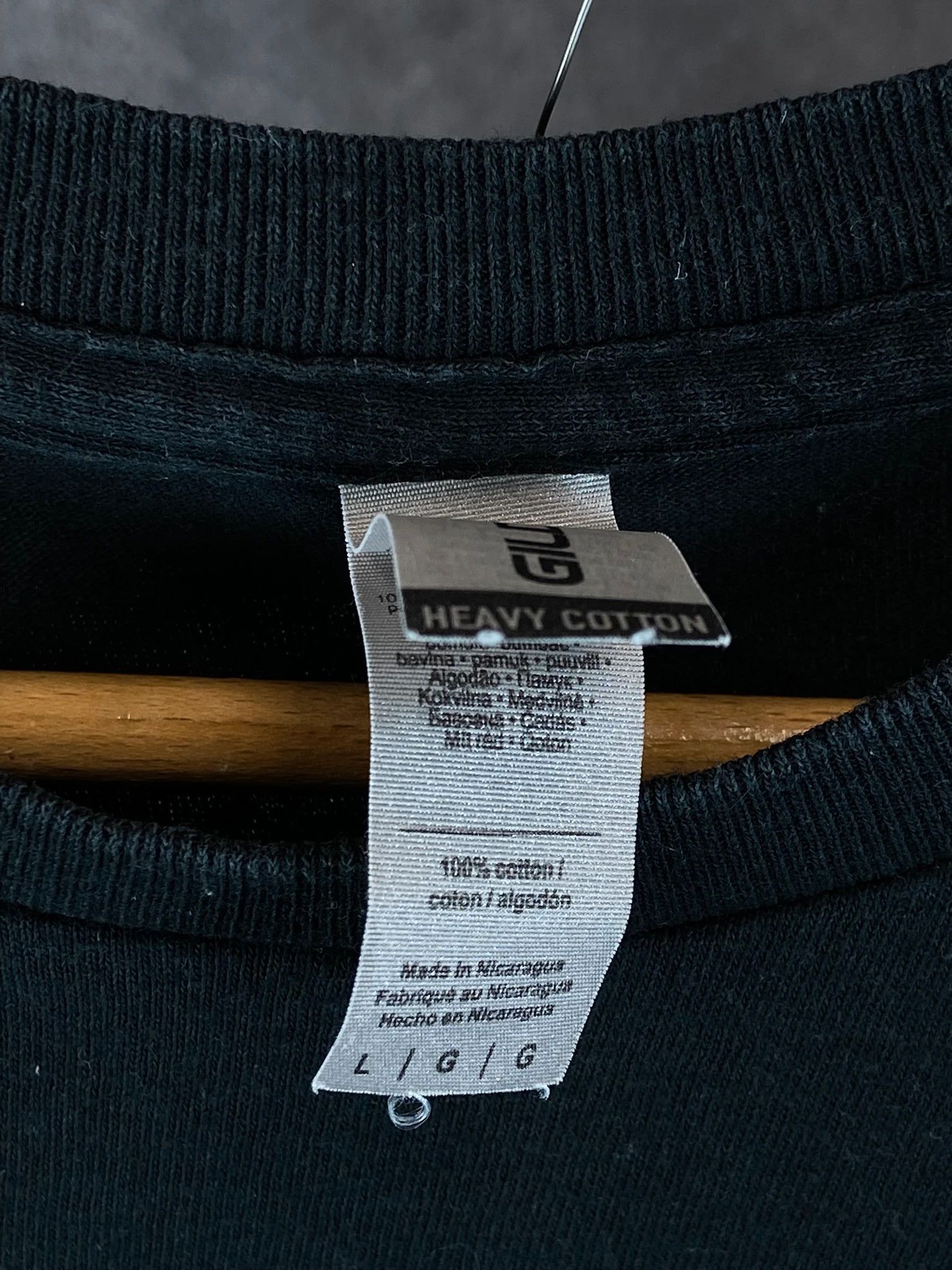 Gildan Gildan Black Tee / Clean Blank Essential (L) Size US L / EU 52-54 / 3 - 3 Thumbnail