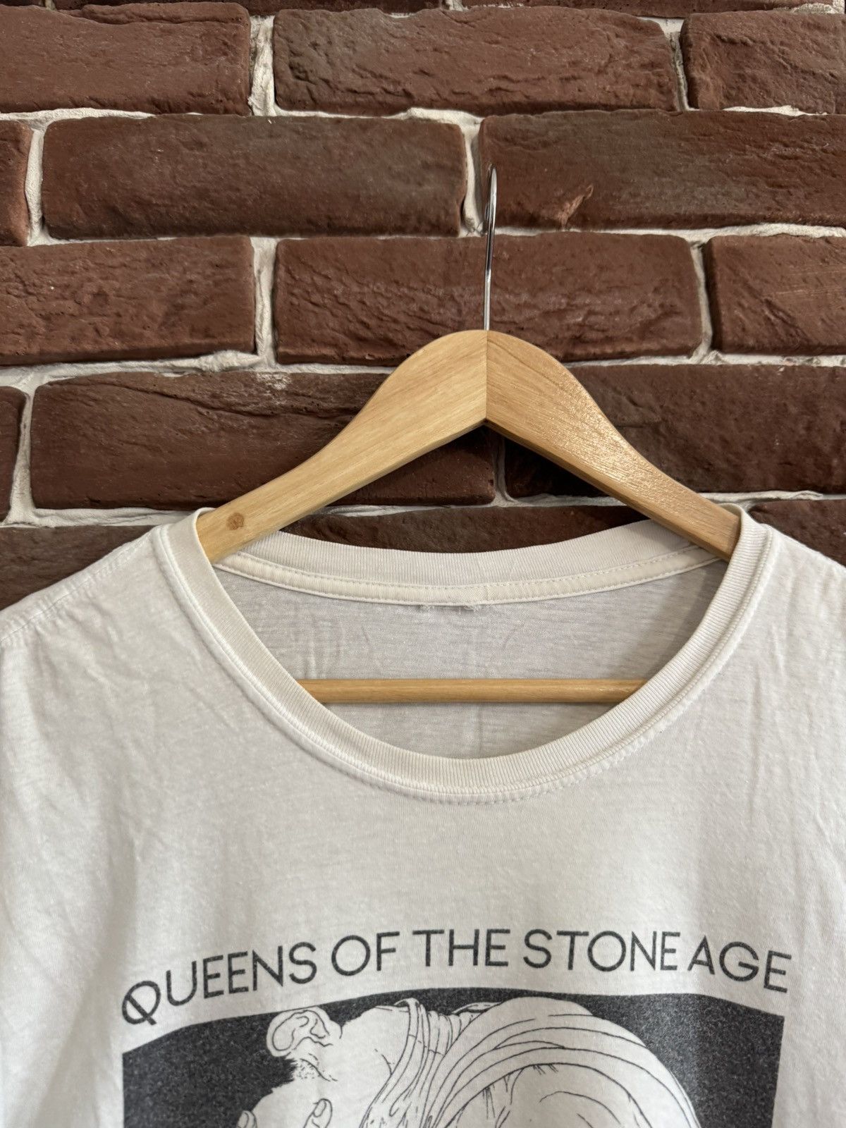 Band Tees × Vintage Rare Y2K Queens Of The Stone Age Devil Rock Band Tshirt XL Size US XL / EU 56 / 4 - 5 Thumbnail