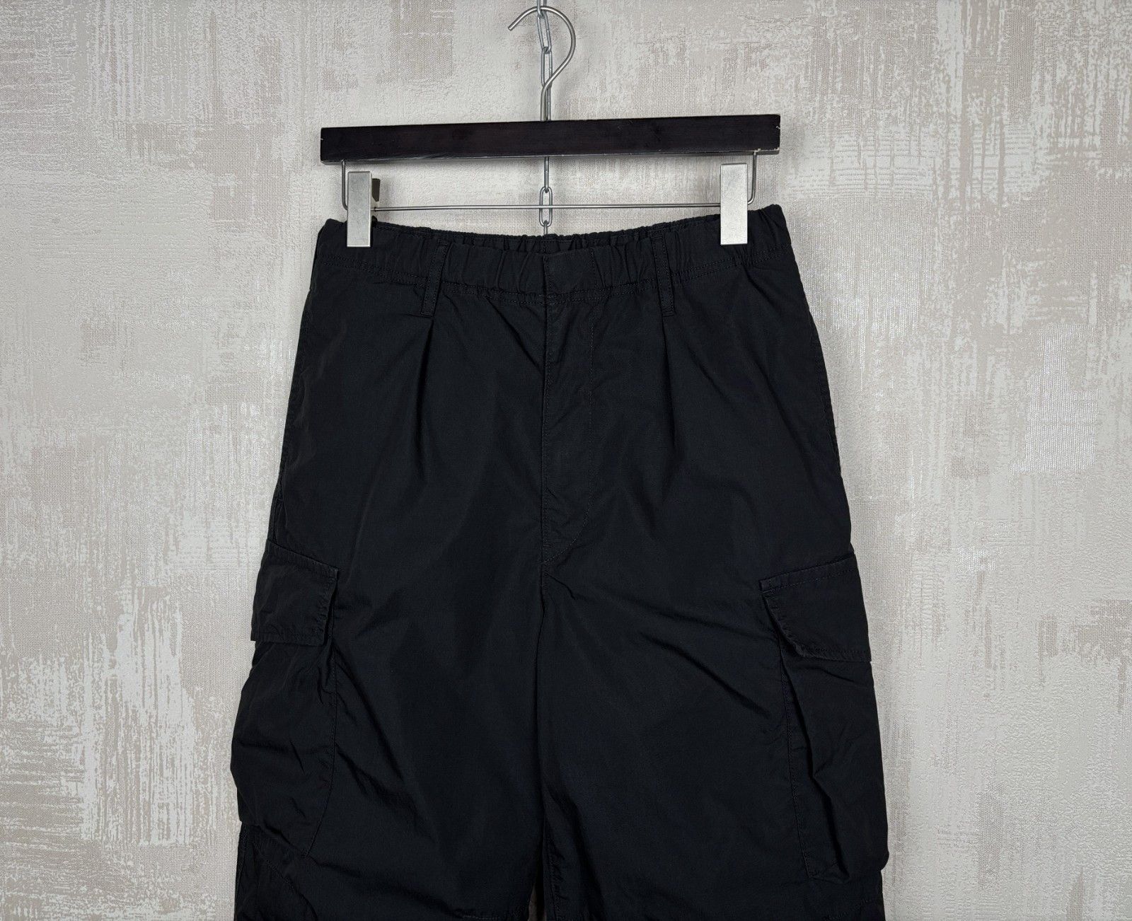 Uniqlo Uniqlo U Utility Cargo Pants Size S fits to W30–32 Size US 30 / EU 46 - 3 Thumbnail