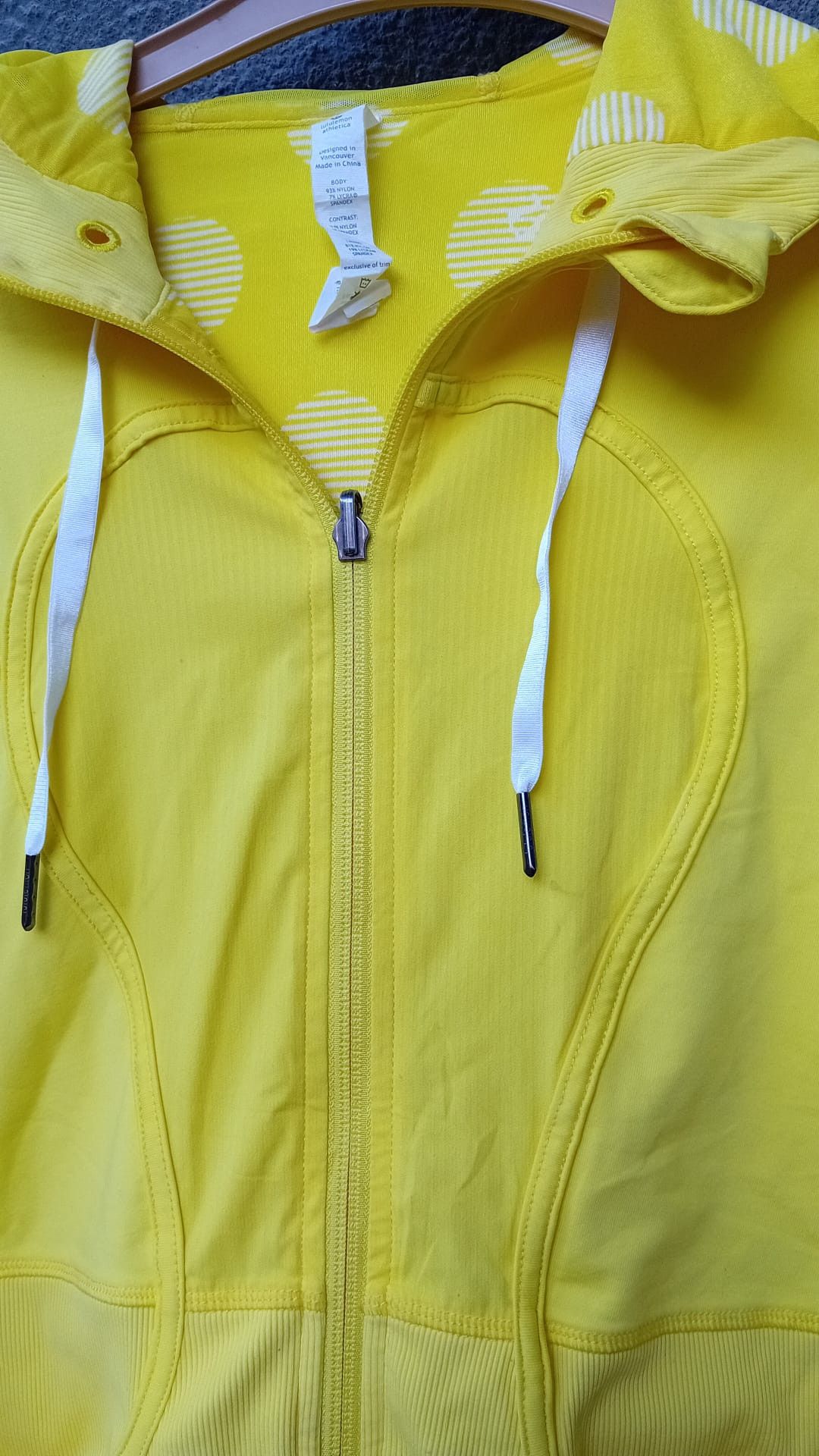Lululemon Lululemon Define Hooded Jacket sz 6 Size M / US 6-8 / IT 42-44 - 8 Thumbnail