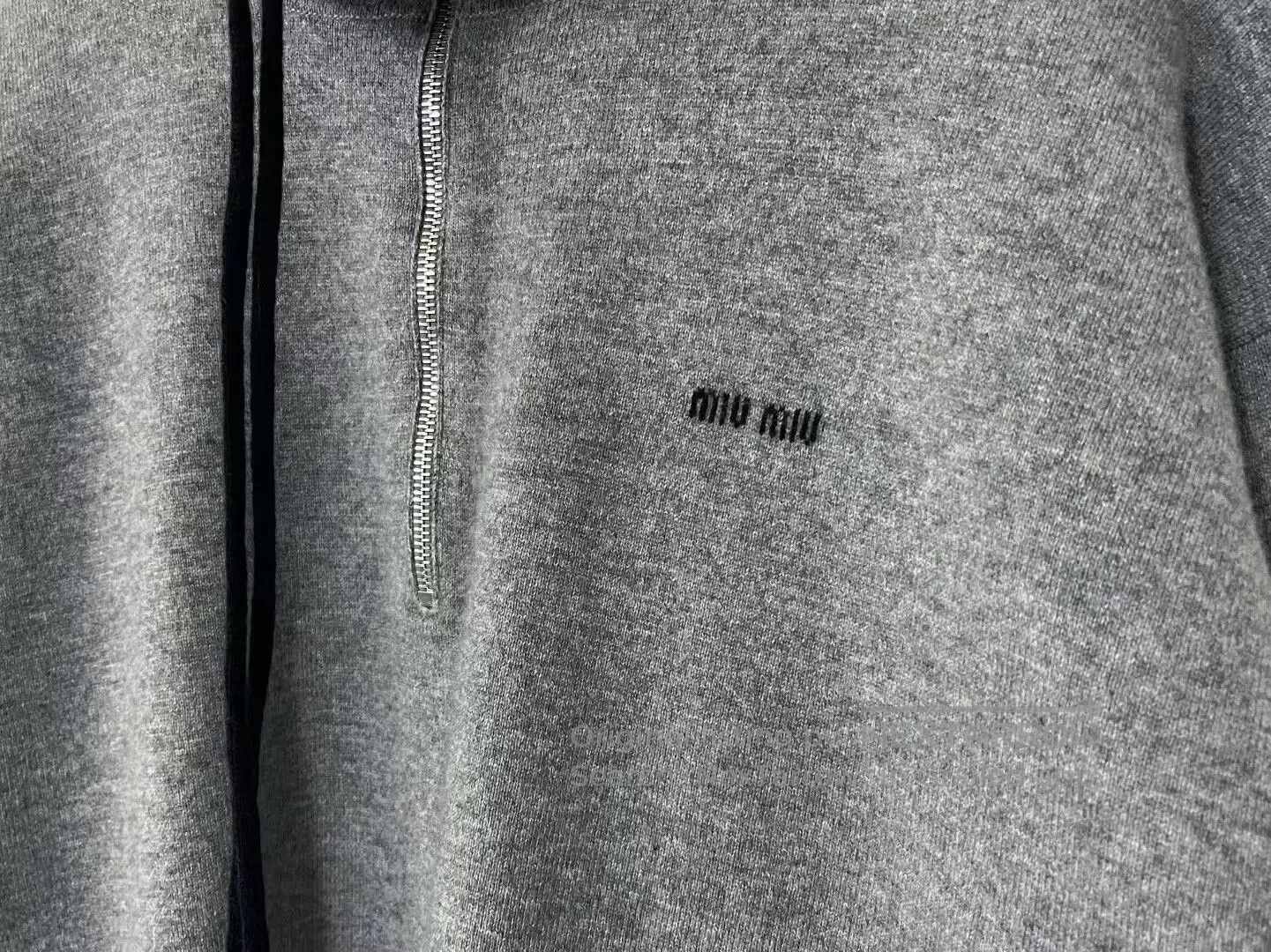 Miu Miu gray cashmere half-zip sweater jacket. Size S / US 4 / IT 40 - 2 Thumbnail
