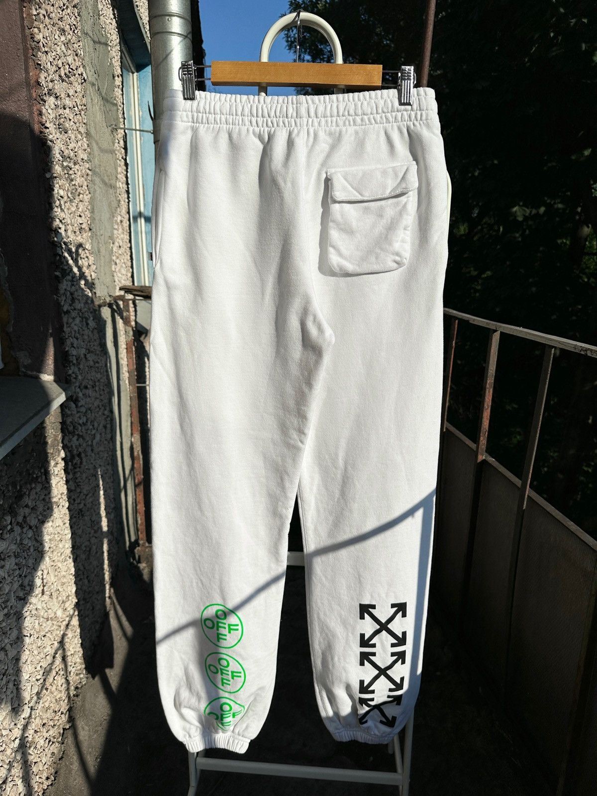 Off-White Off-White Golden Ratio White Sweatpants Size US 30 / EU 46 - 2 Thumbnail