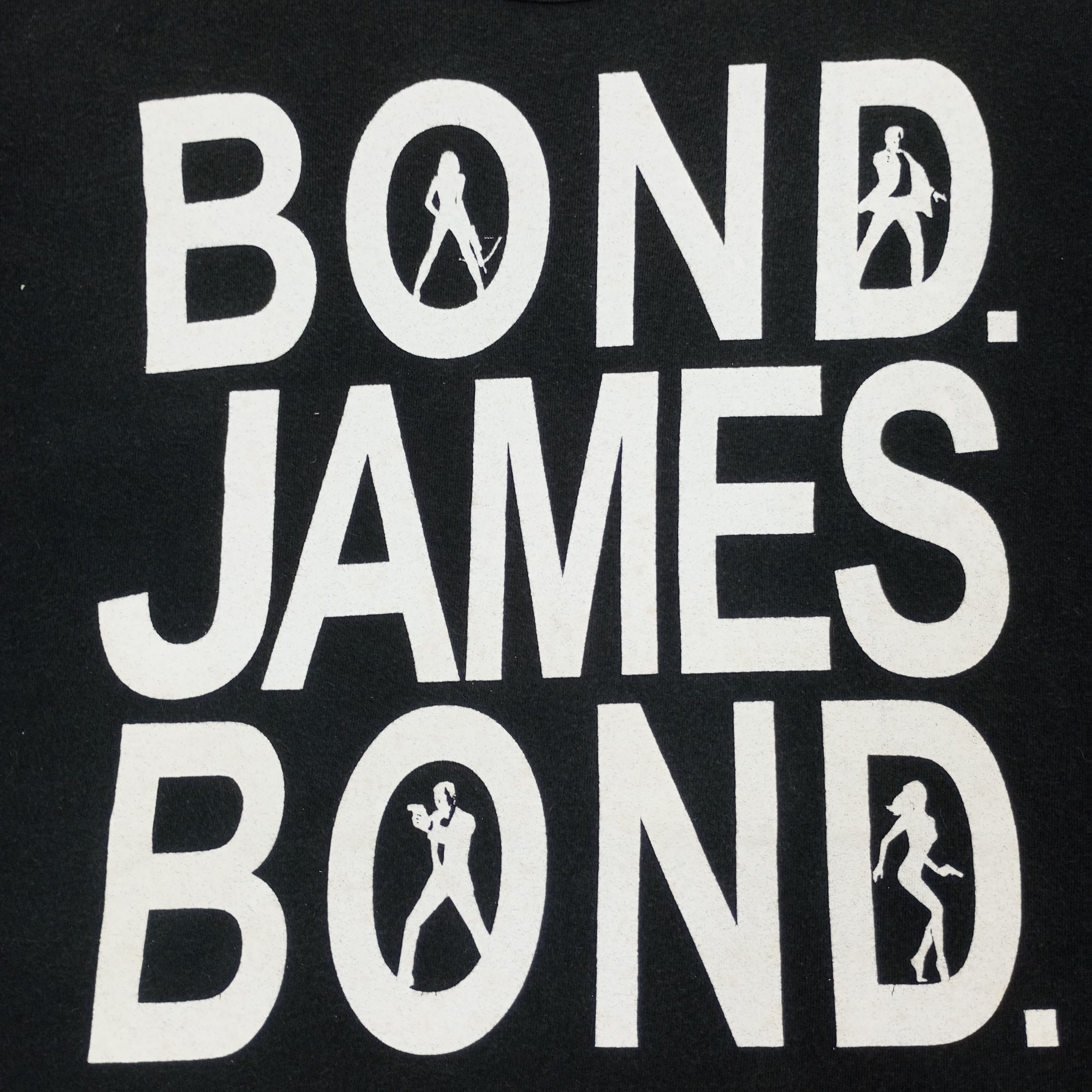 Vintage James Bond 007 Movie Streetwear Style Tshirt Size US S / EU 44-46 / 1 - 2 Thumbnail