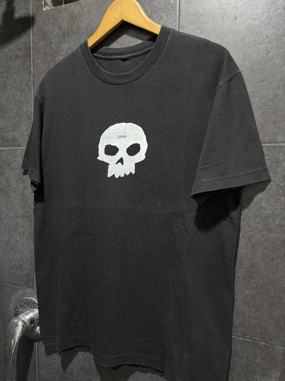 Other Vintage Y2K Zero Skateboards Skull Tshirt Size US L / EU 52-54 / 3 - 3 Thumbnail